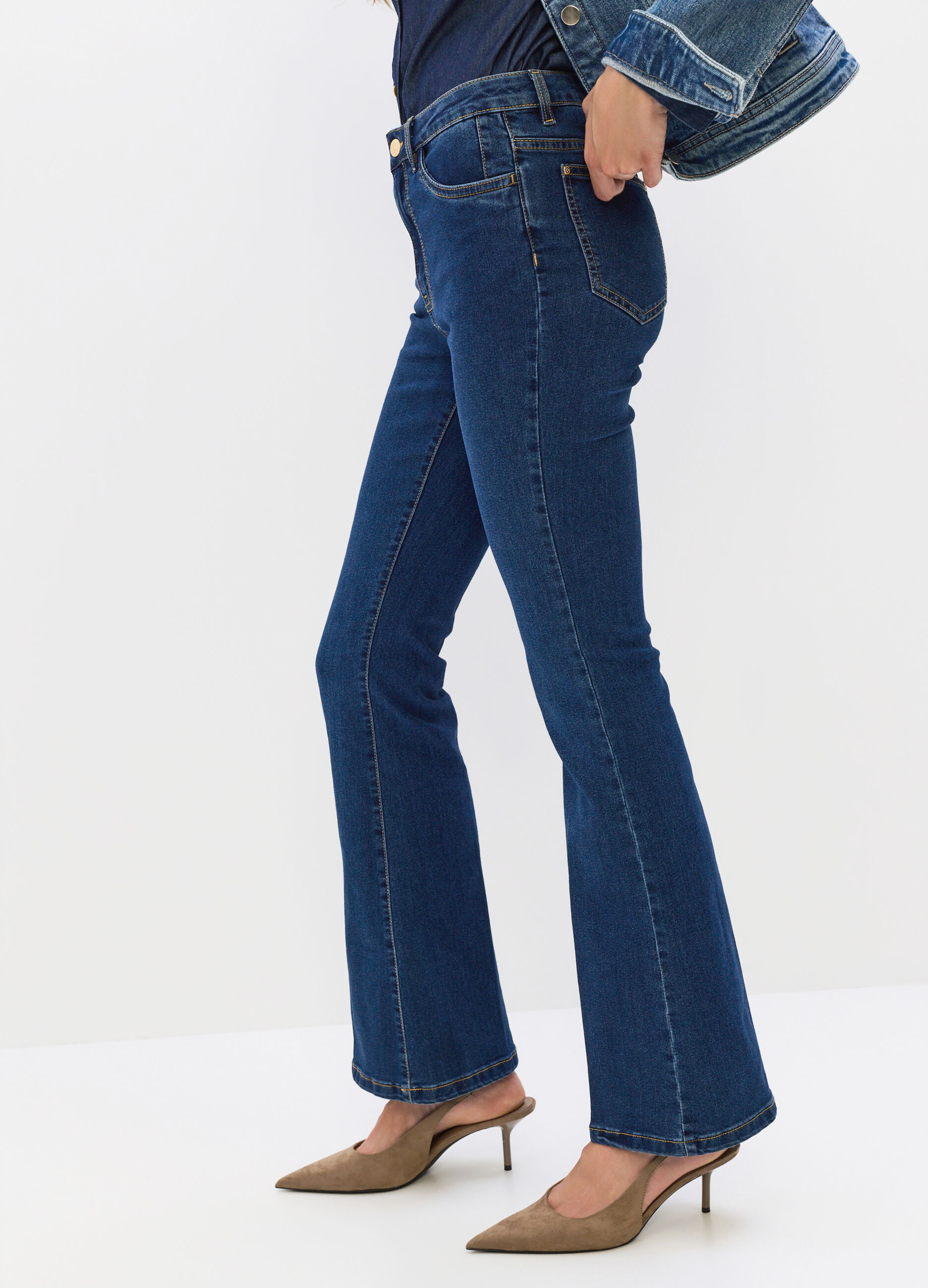 Treggings Flare Fit in denim stretch misto cotone donna_3