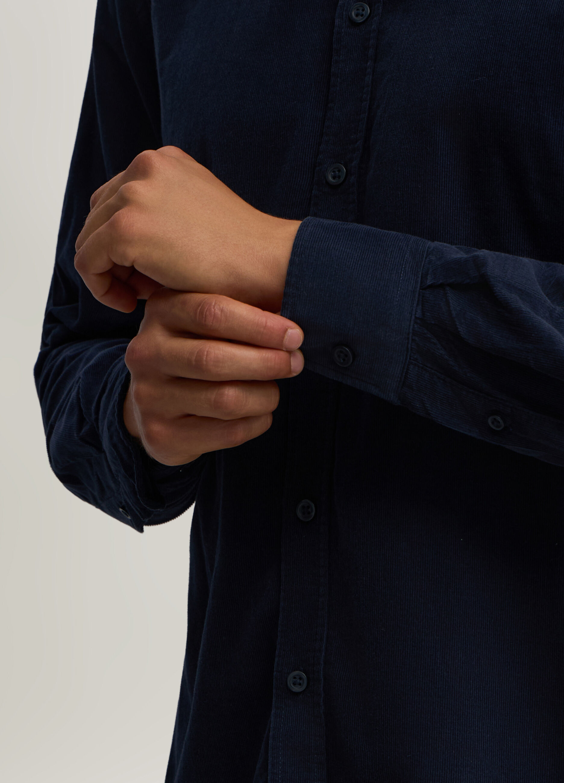 Camicia regular fit in velluto a coste uomo_2