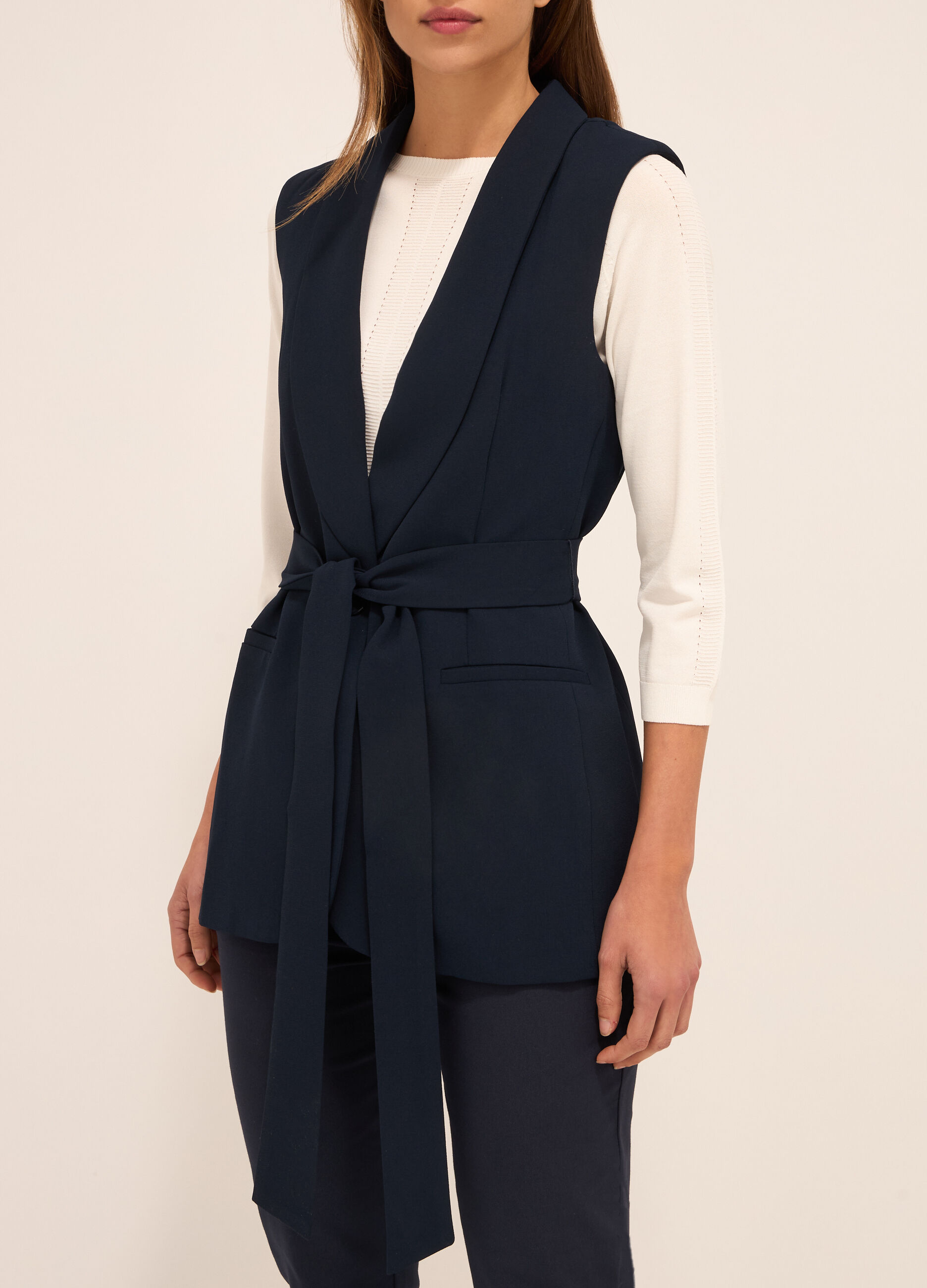 Blazer smanicato donna_2