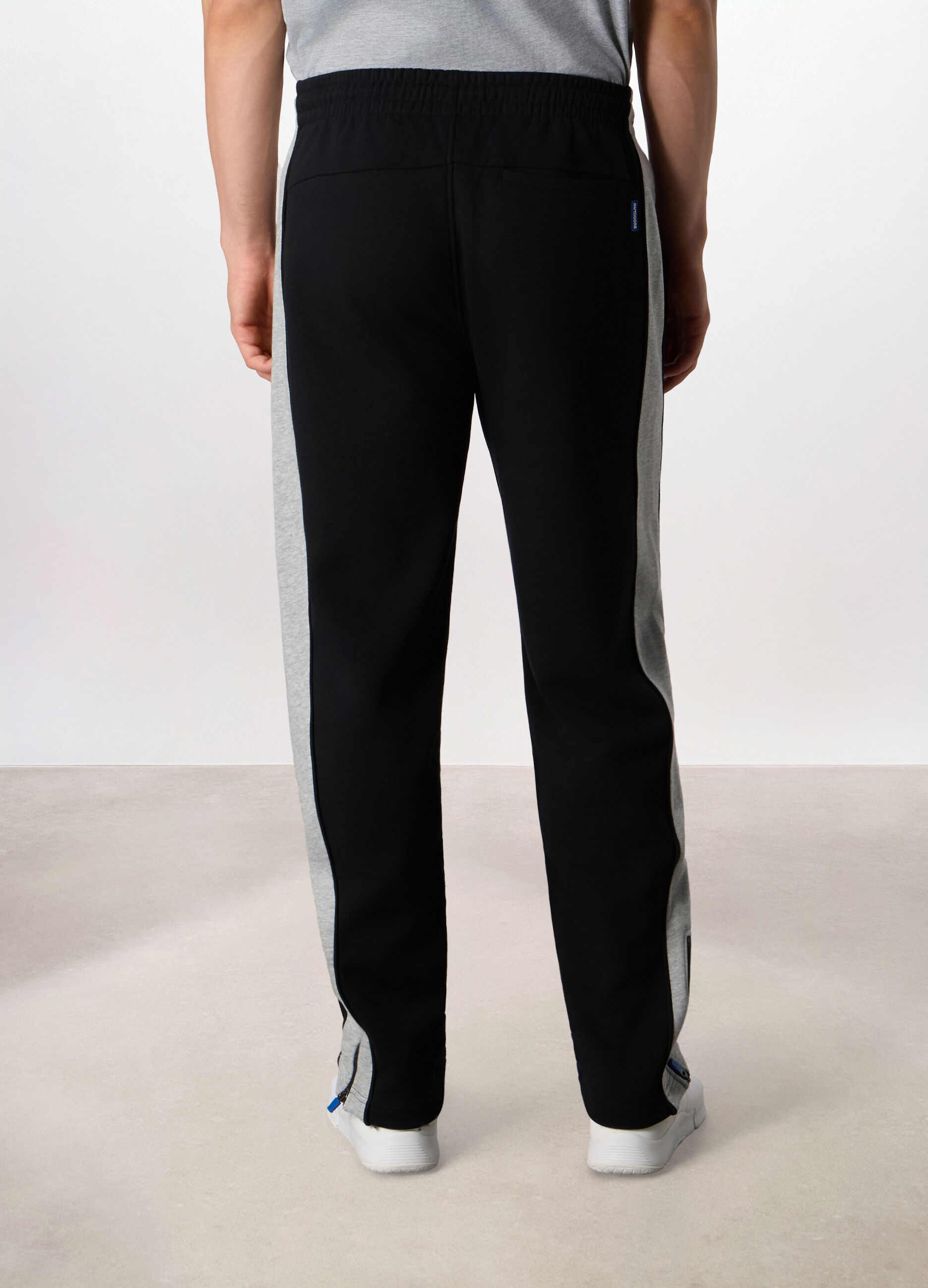 Jogger bicolore in misto cotone uomo_1