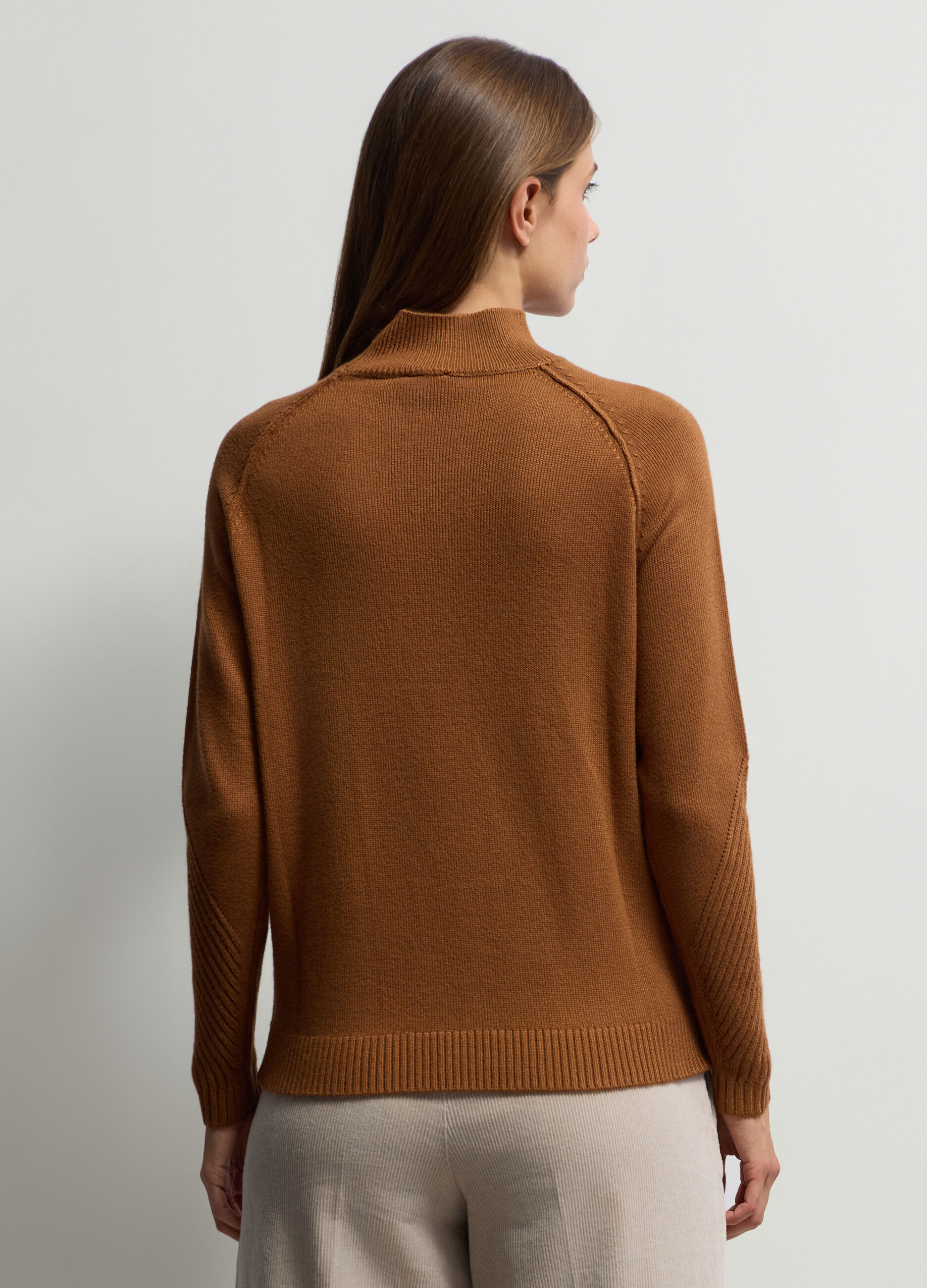 Pullover a collo alto in costina donna_1