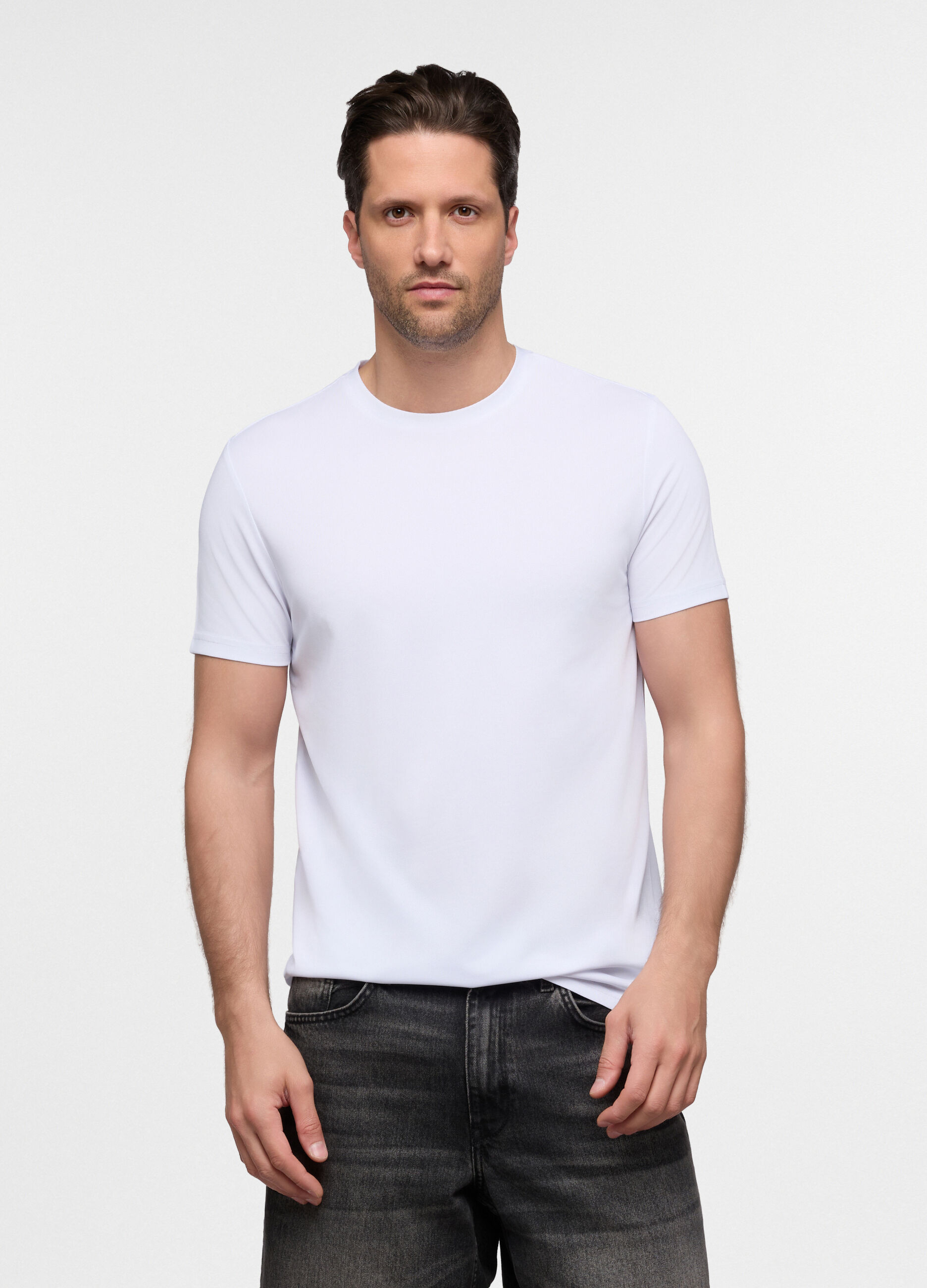 T-shirt a maniche corte in piquet uomo_0