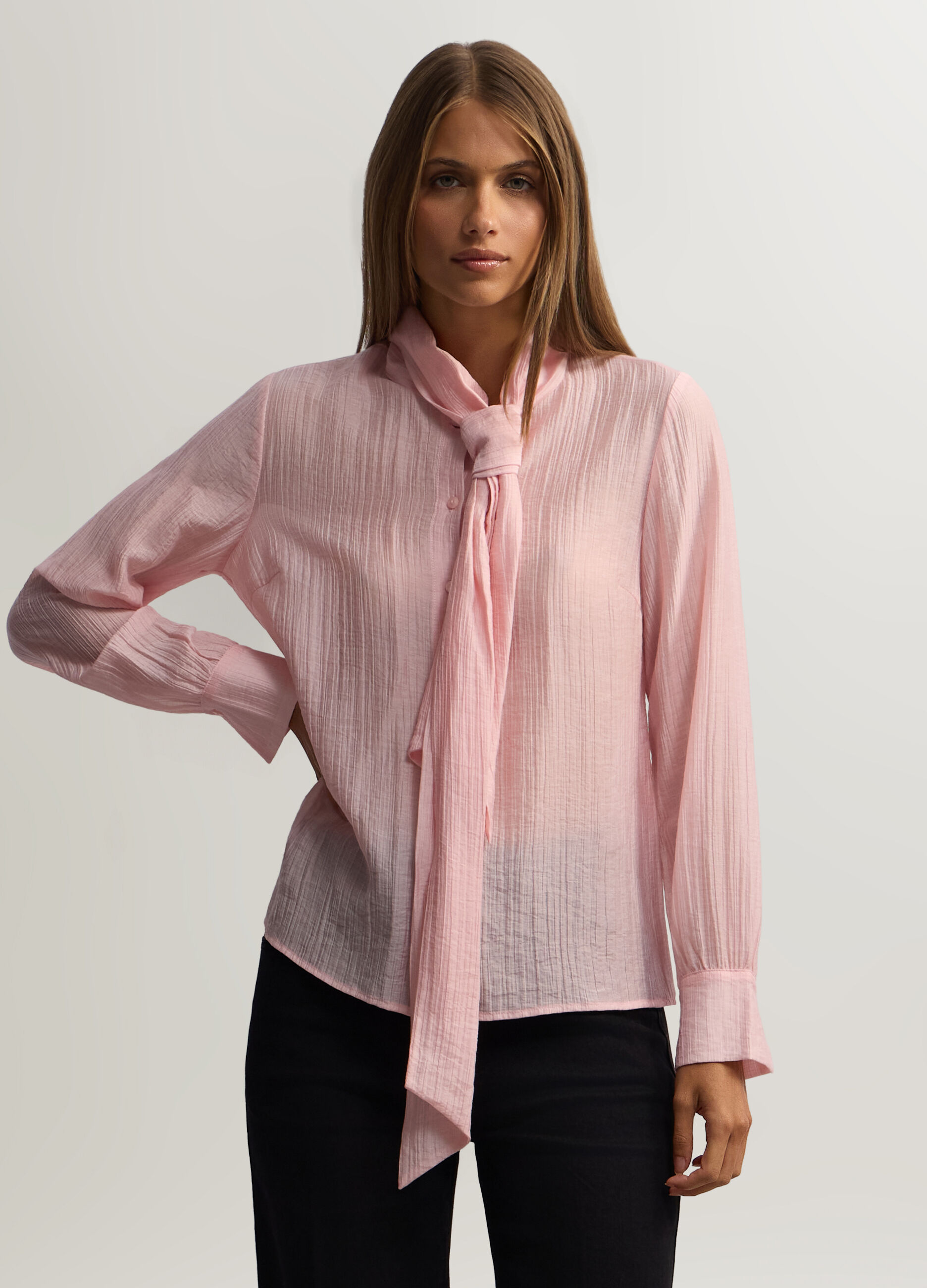 Camicia Fit Over con scollo con nodo in mista Lyocell donna_0