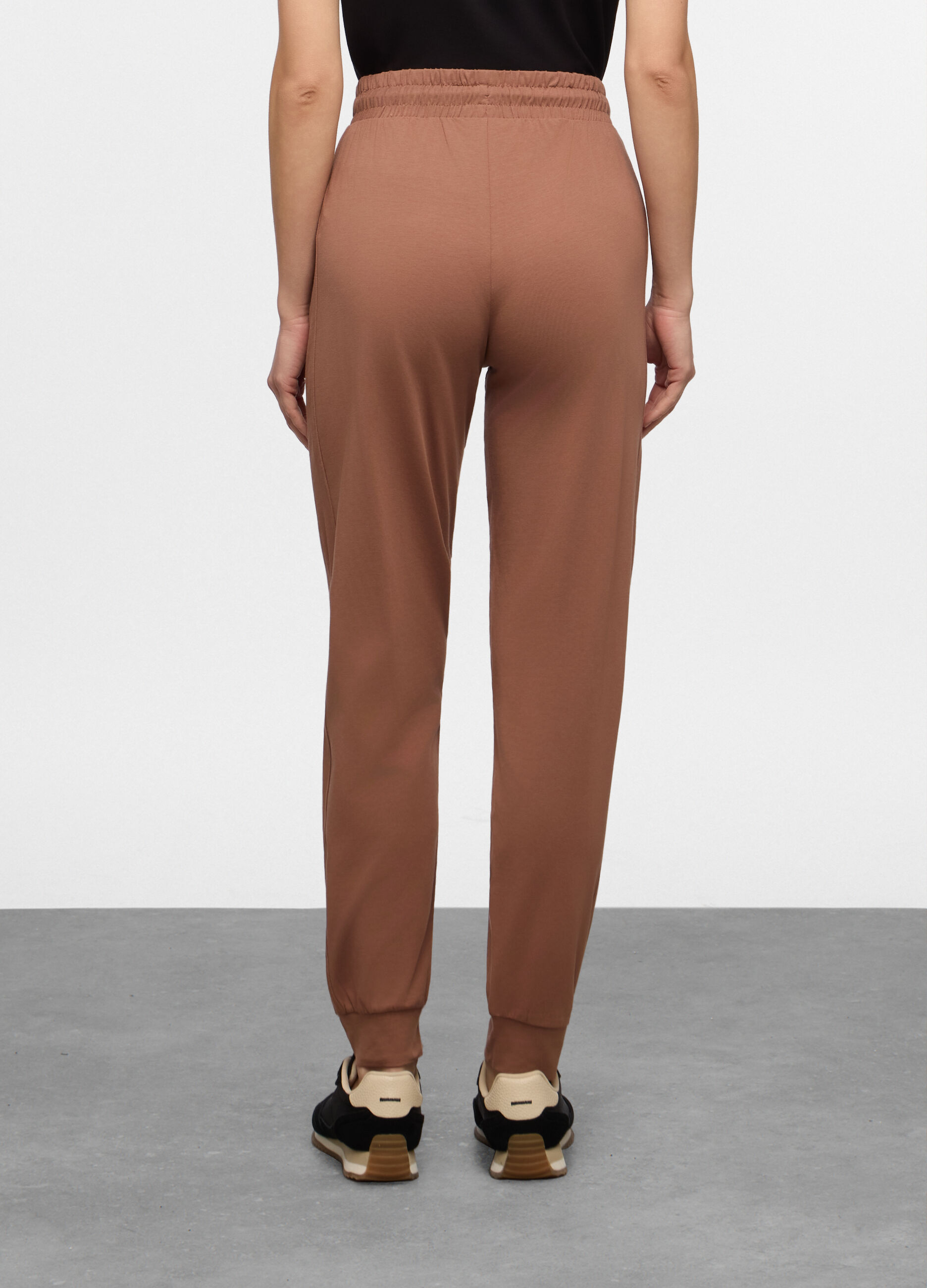 Jogger regular fit in jersey di cotone stretch donna_1