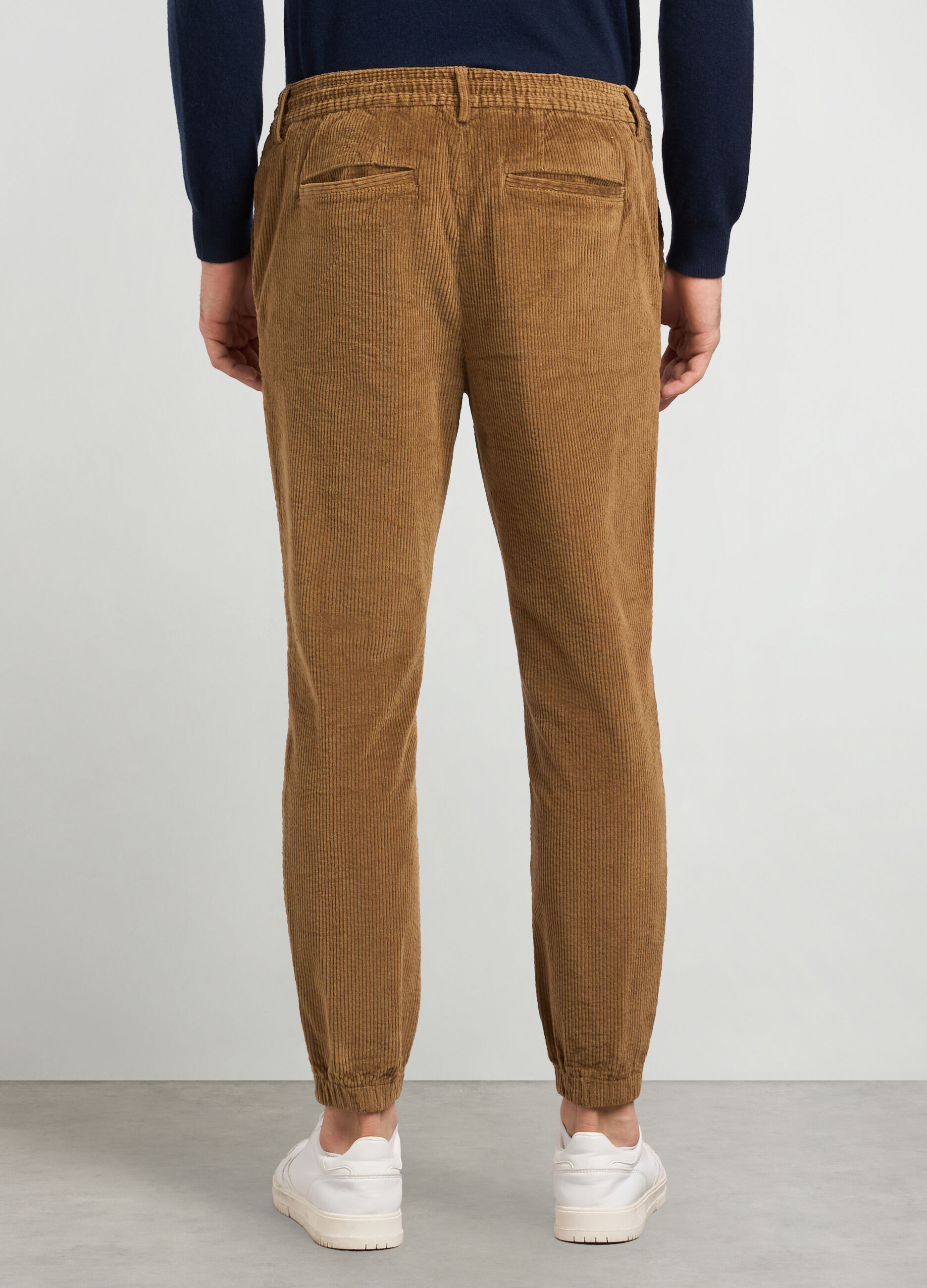 Pantaloni joggers in velluto a coste di cotone stretch uomo_1