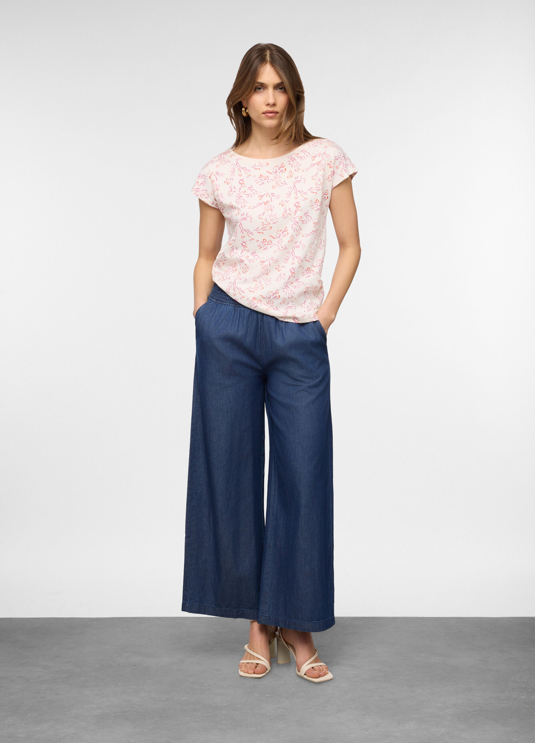 Jogger Fit Wide in cotone con vita elasticata donna_0