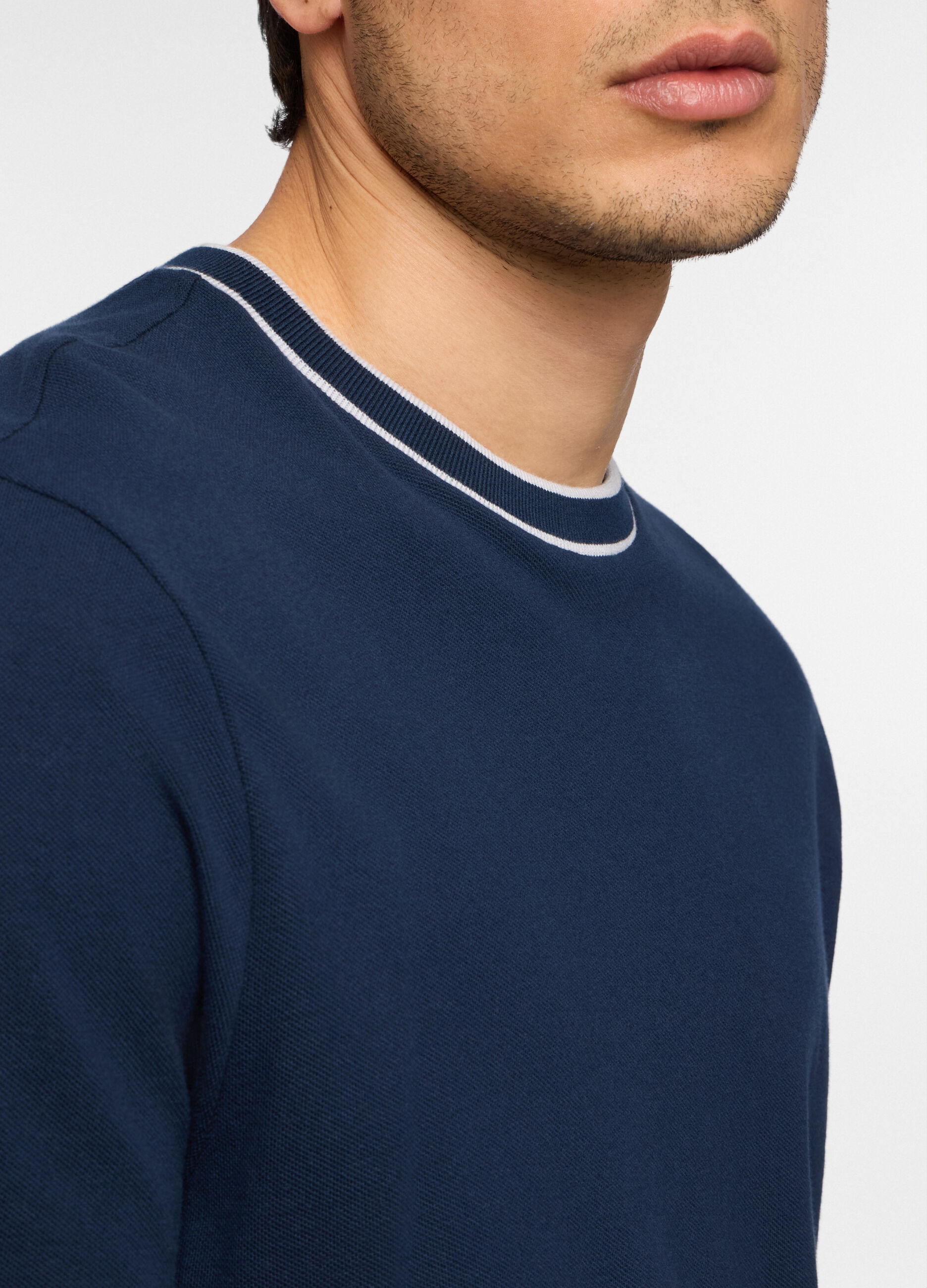 T-shirt girocollo in piquet di cotone uomo_2