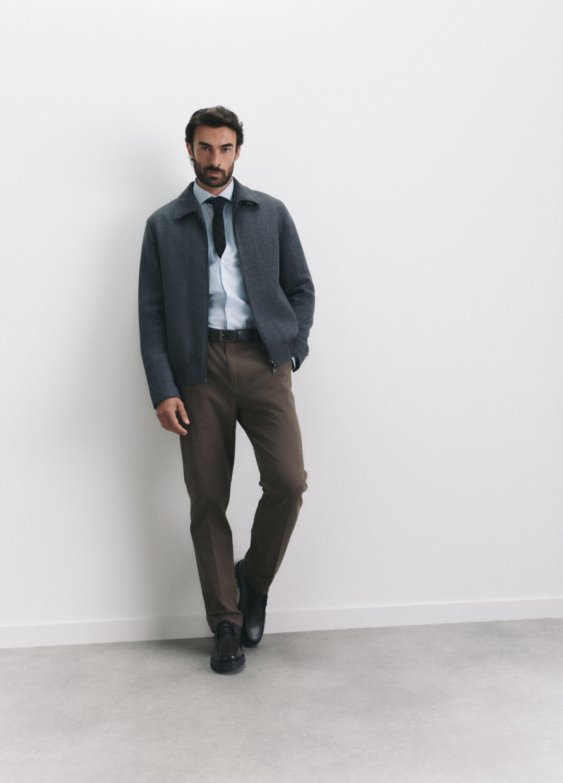 Camicia regular fit in cotone stretch a righe uomo_0