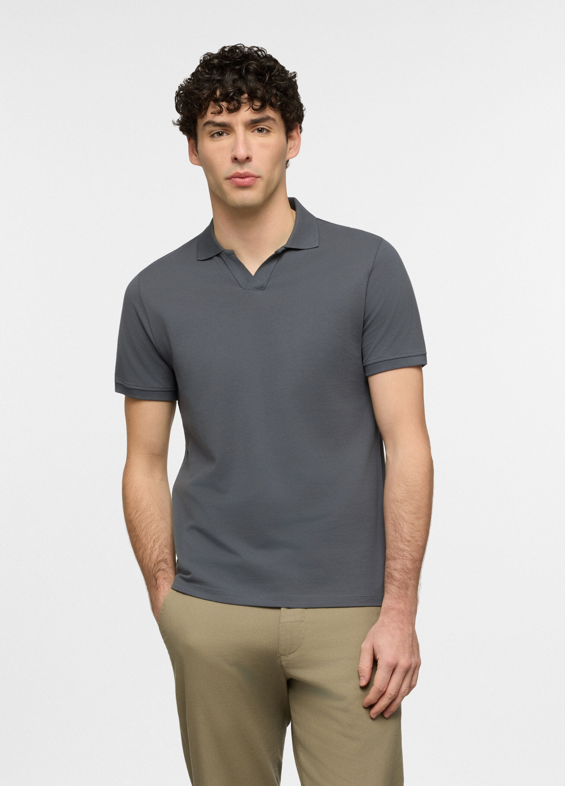 Polo a maniche corte in piquet di cotone uomo_0