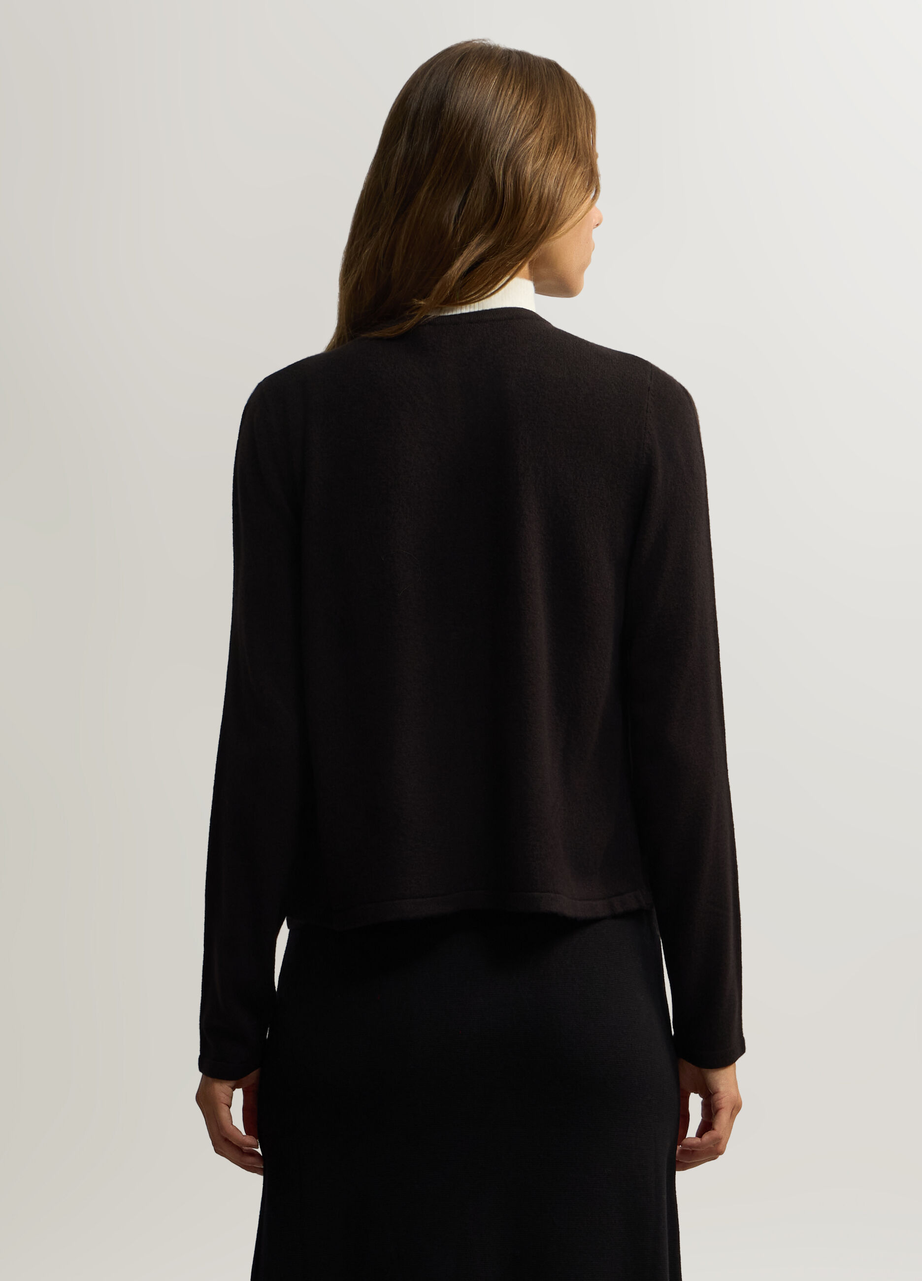 Cardigan girocollo in maglia rasata donna_1