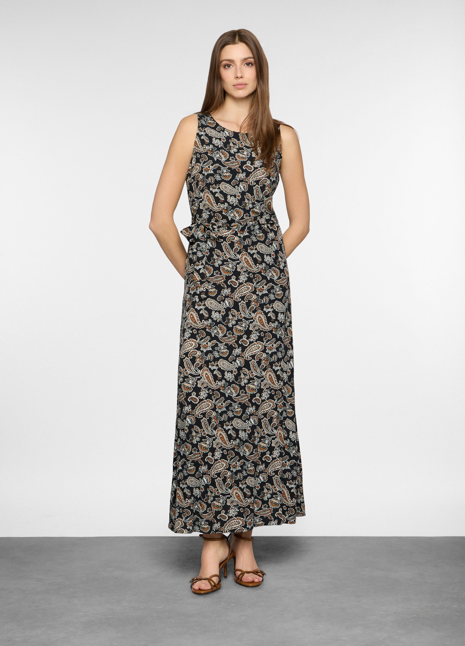Abito lungo con stampa donna_0