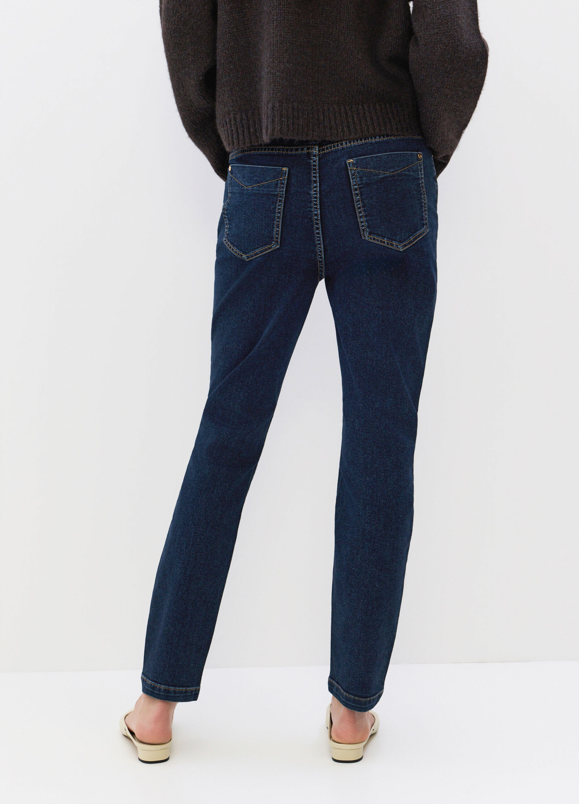 Pantaloni Slim Fit in denim stretch misto cotone donna_1