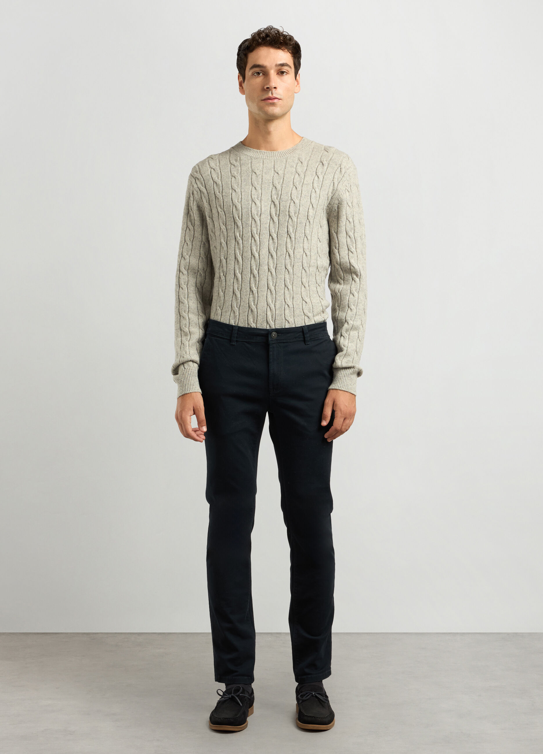Pantaloni slim fit in cotone stretch uomo_0