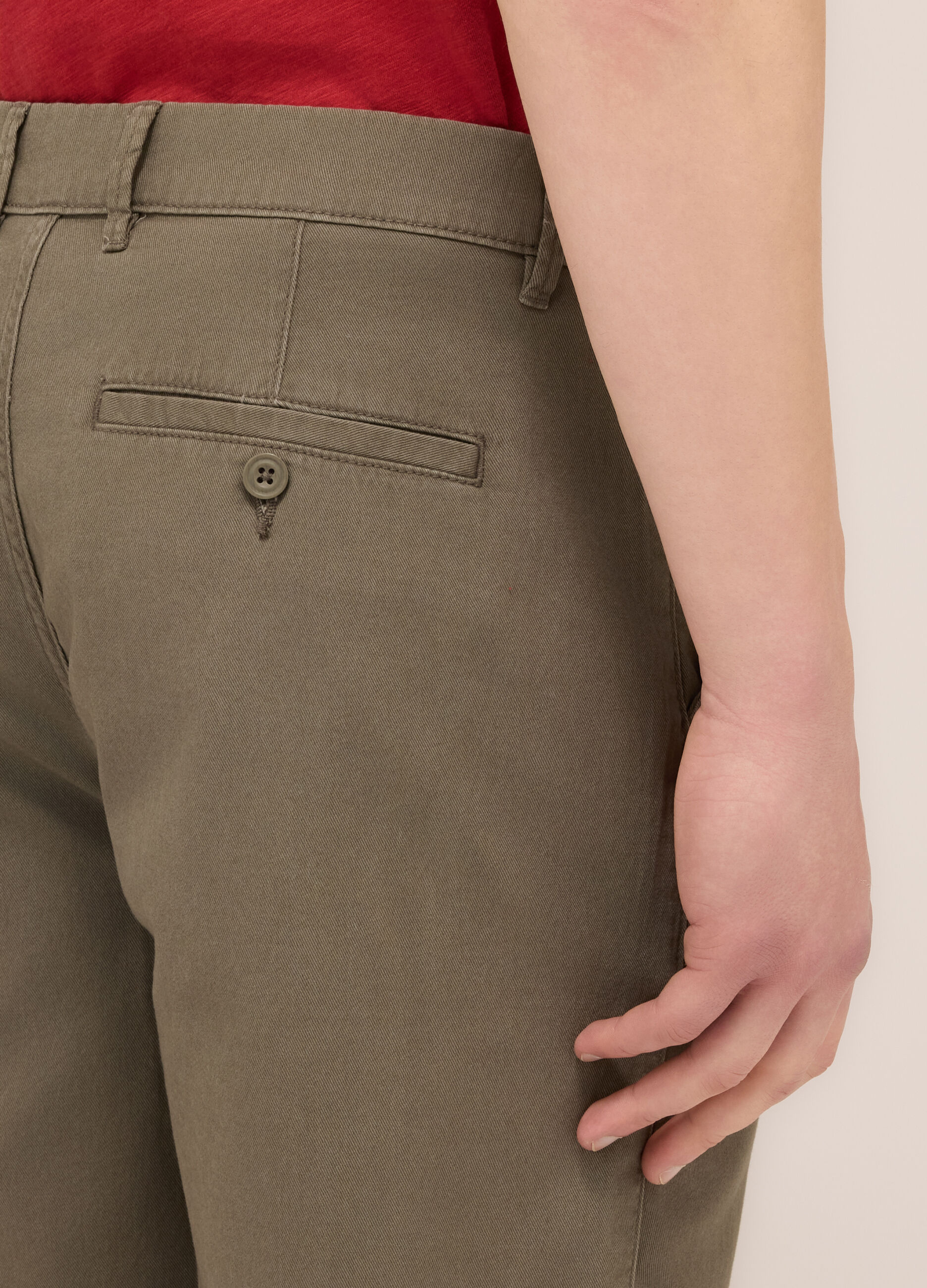 Bermuda in twill di cotone uomo_2