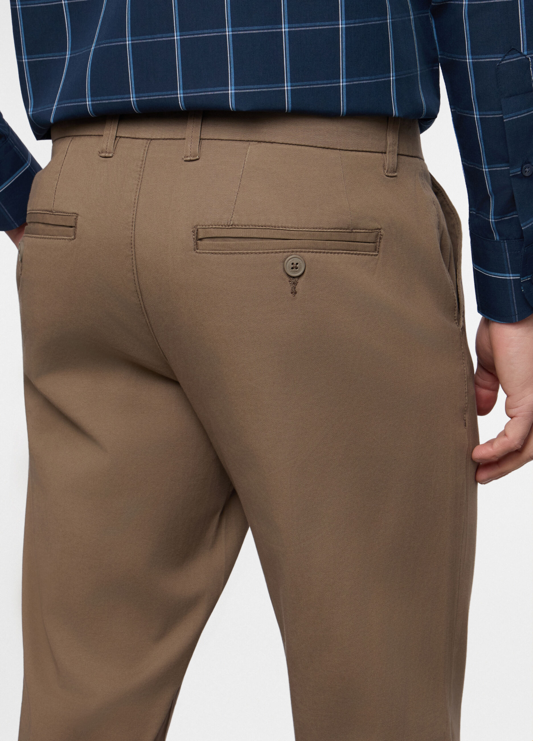 Pantalone chino slim fit in cotone stretch uomo_2