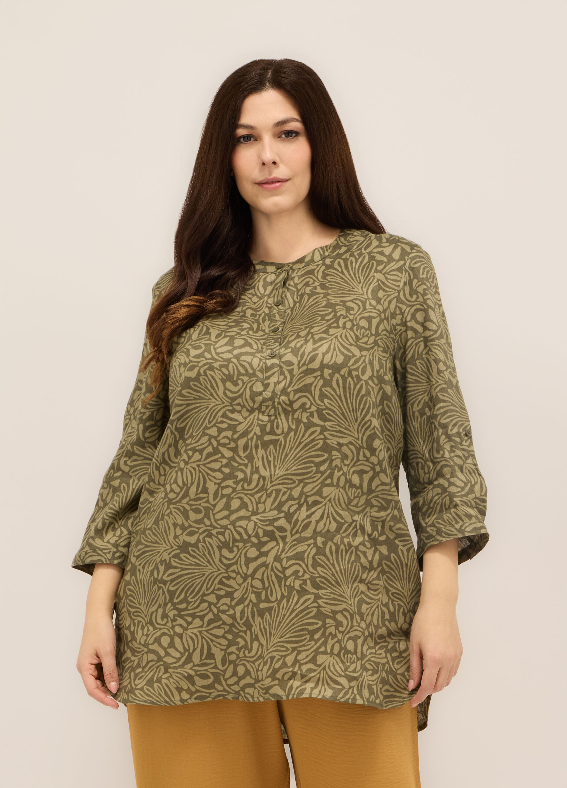 Blusa in puro lino con stampa donna curvy_0