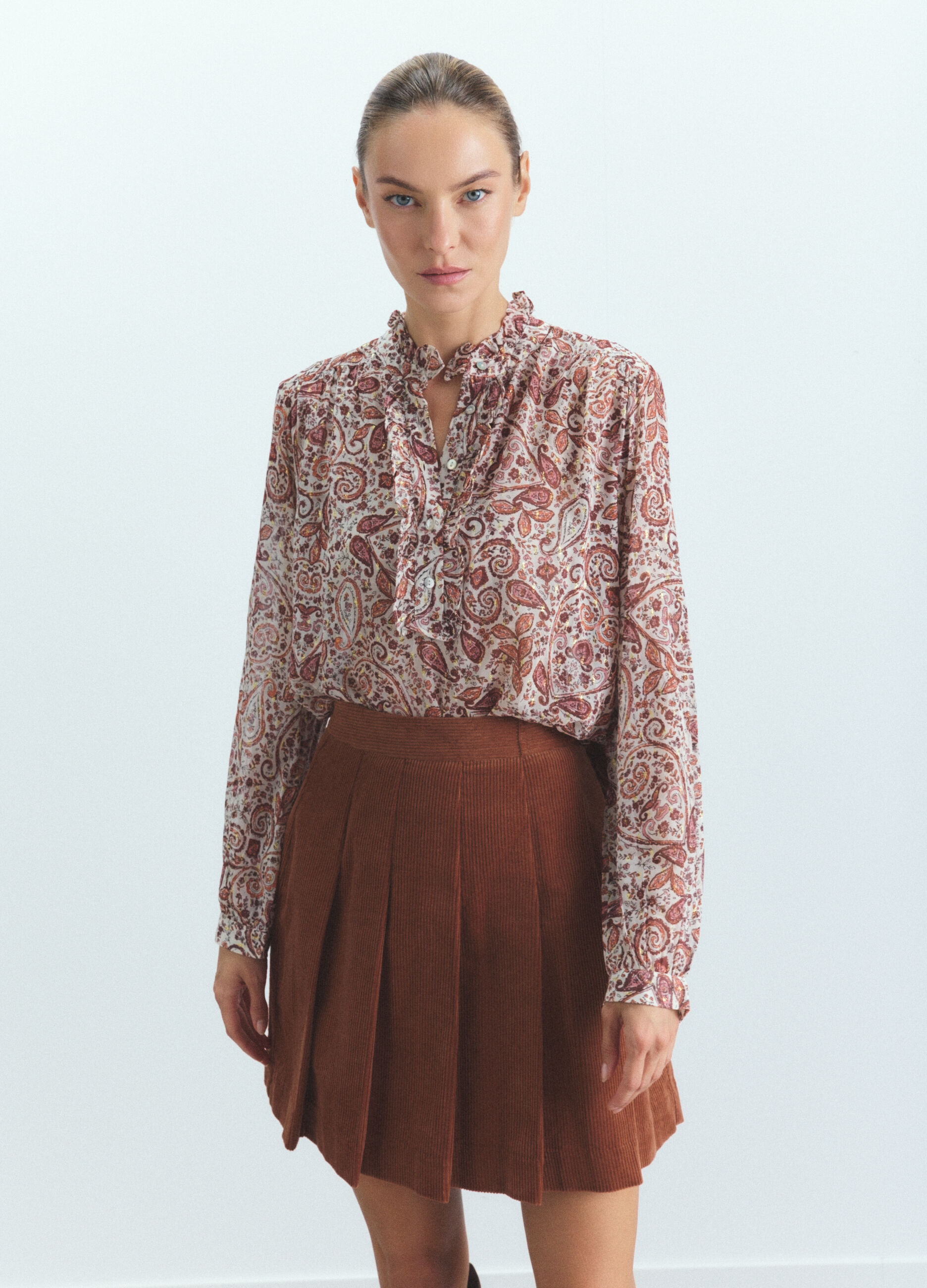 Blusa Fit Regular girocollo in georgette con filo lurex donna_1