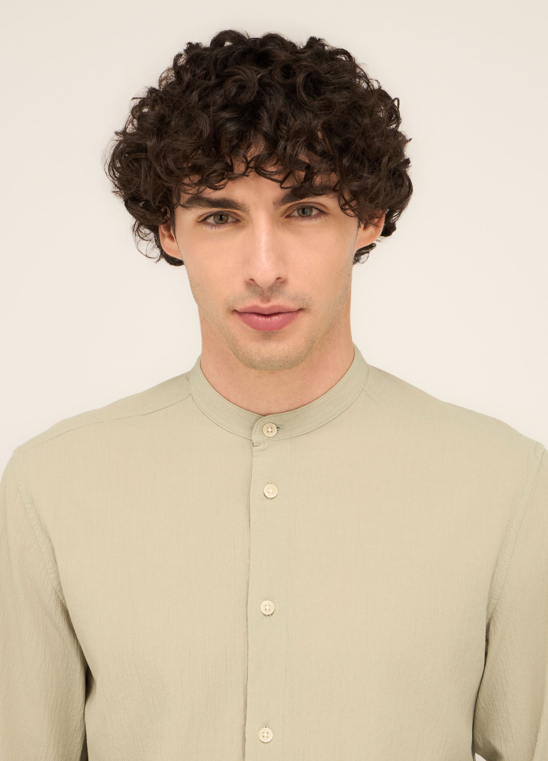 Camicia colletto coreano in garza di cotone