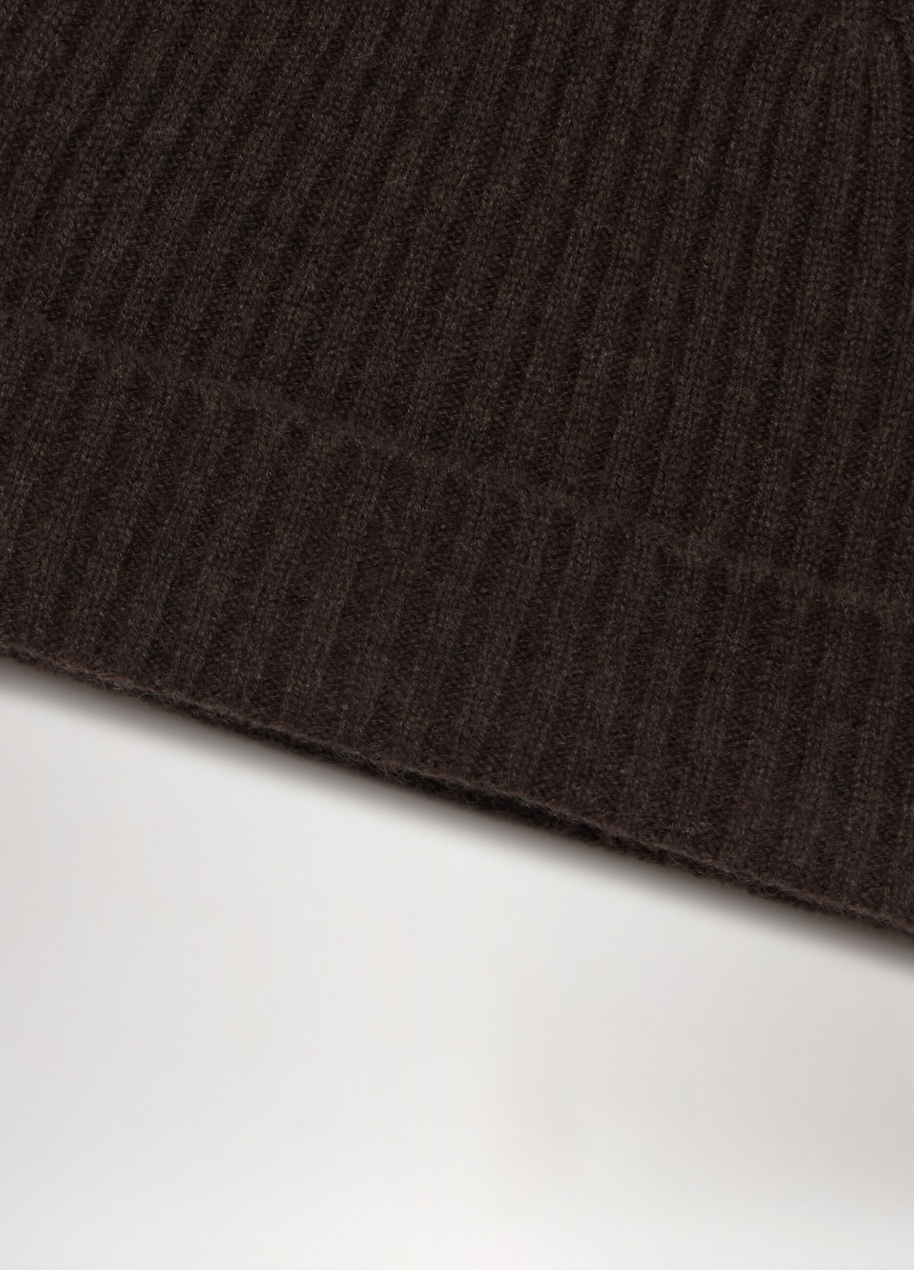 Berretto in cashmere a coste uomo_1