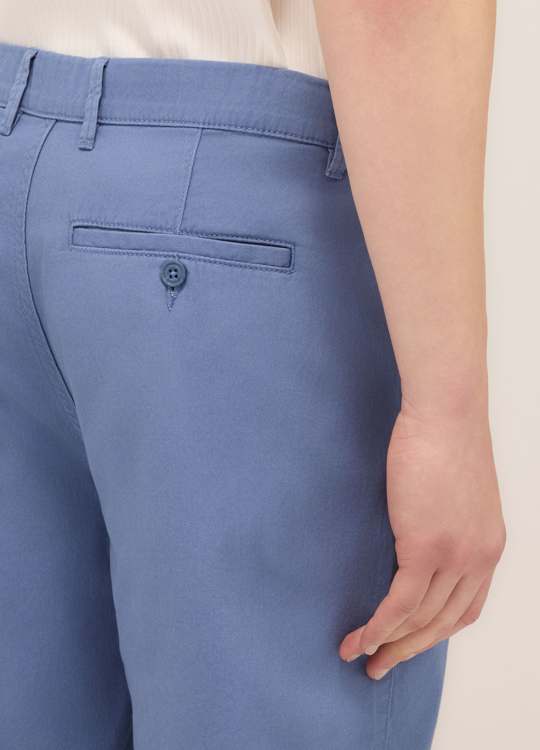 Bermuda in twill di cotone uomo_2