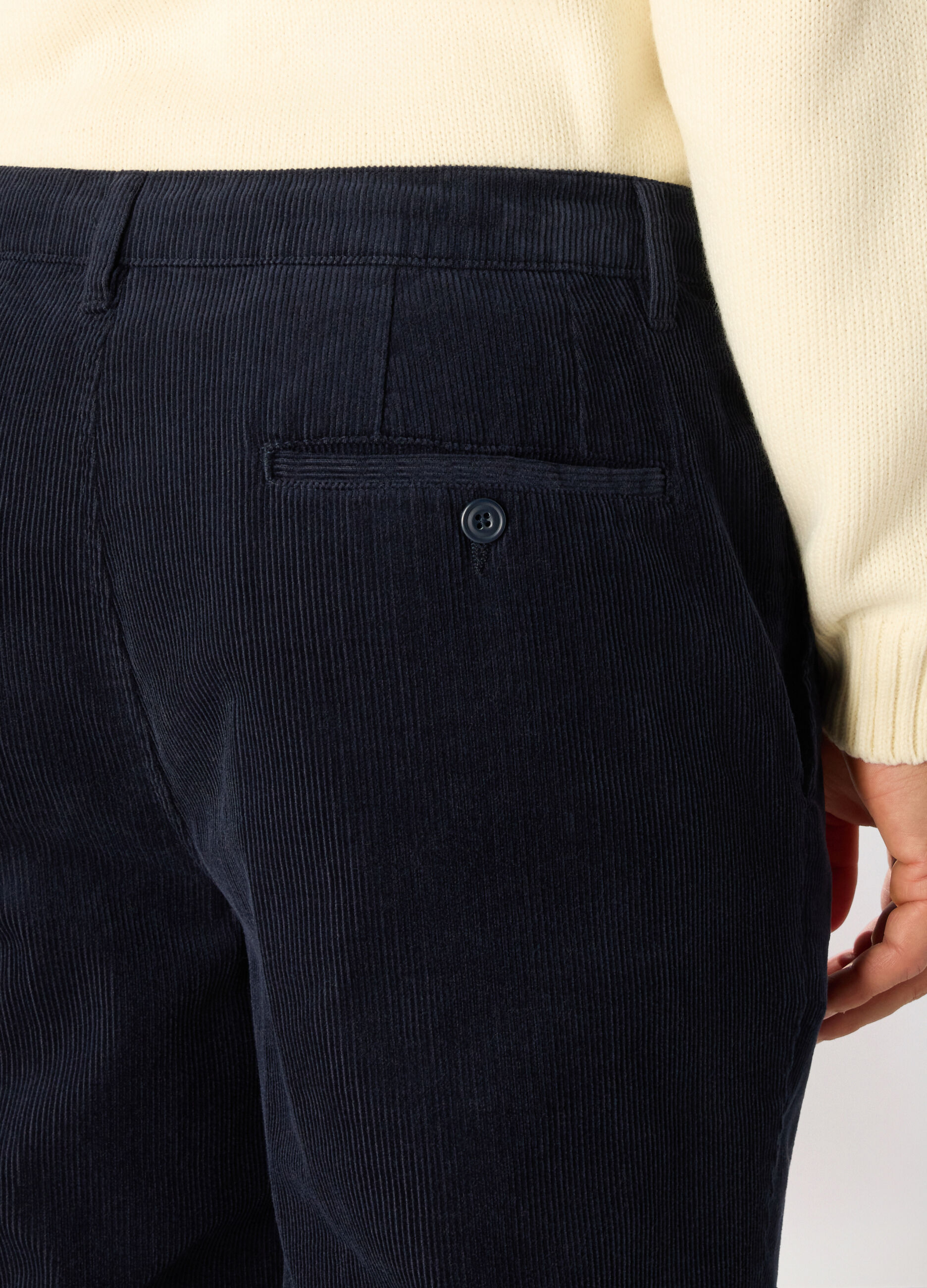 Pantaloni chino slim fit in velluto a coste uomo_2