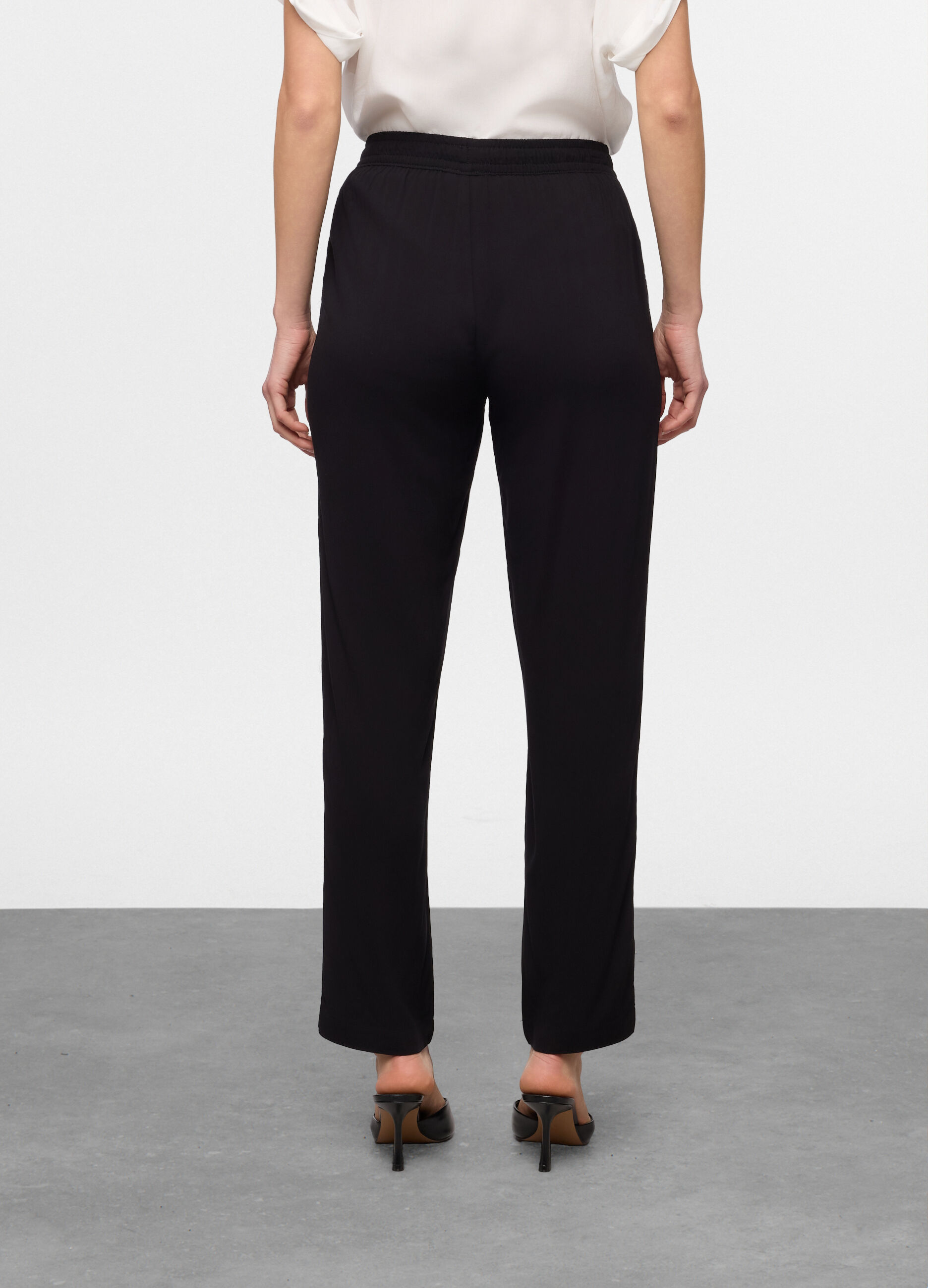 Pantaloni relaxed fit in pura viscosa donna_1