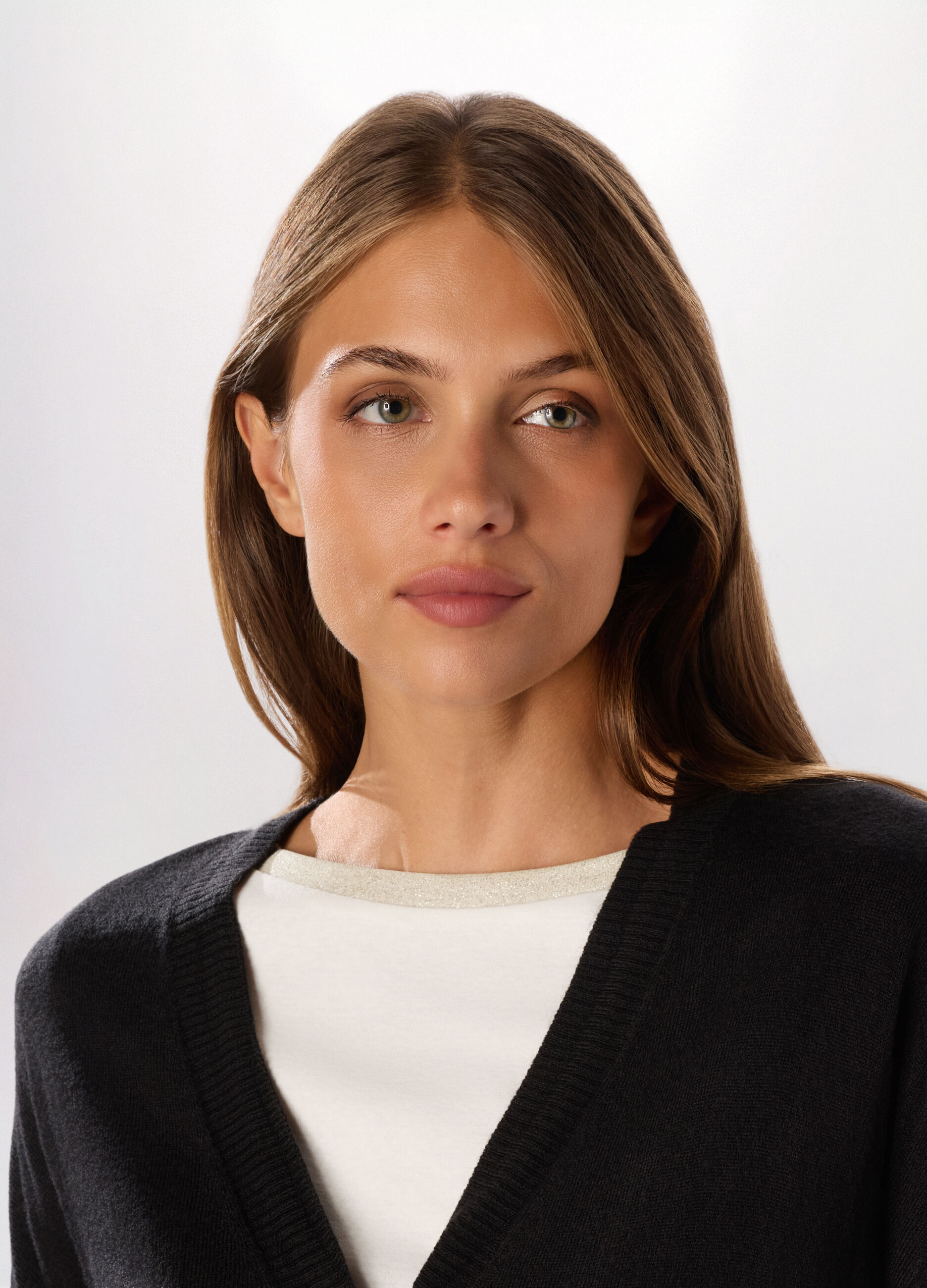Cardigan con scollo a V donna_2