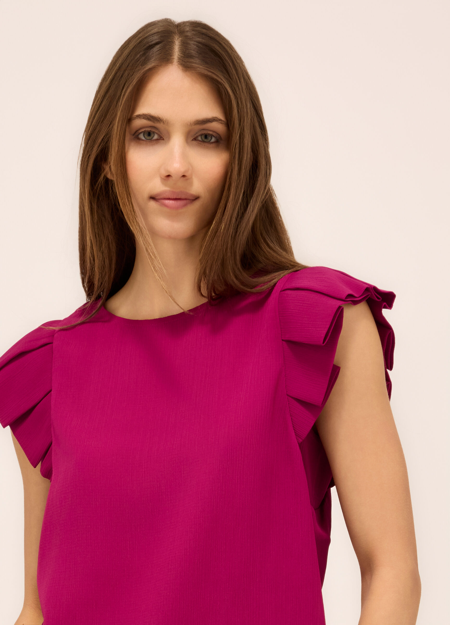 Blusa con maniche ad aletta donna_2