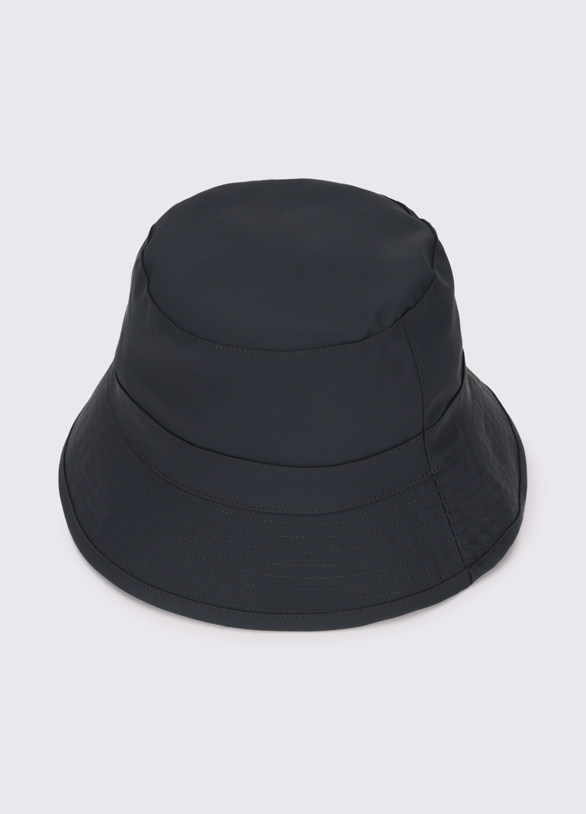 Cappello bucket in tessuto tecnico uomo_0