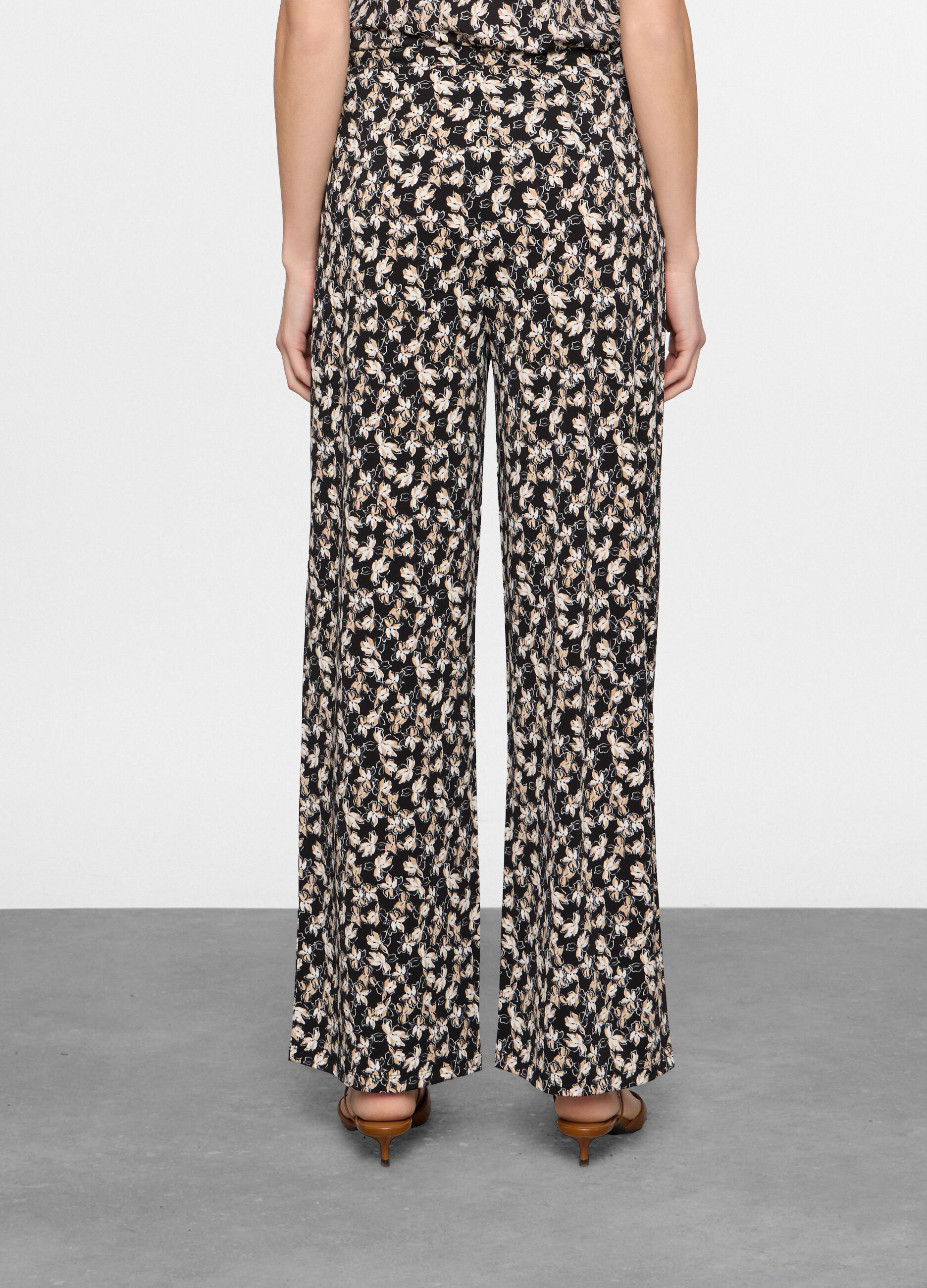 Pantaloni straight fit stretch donna_1