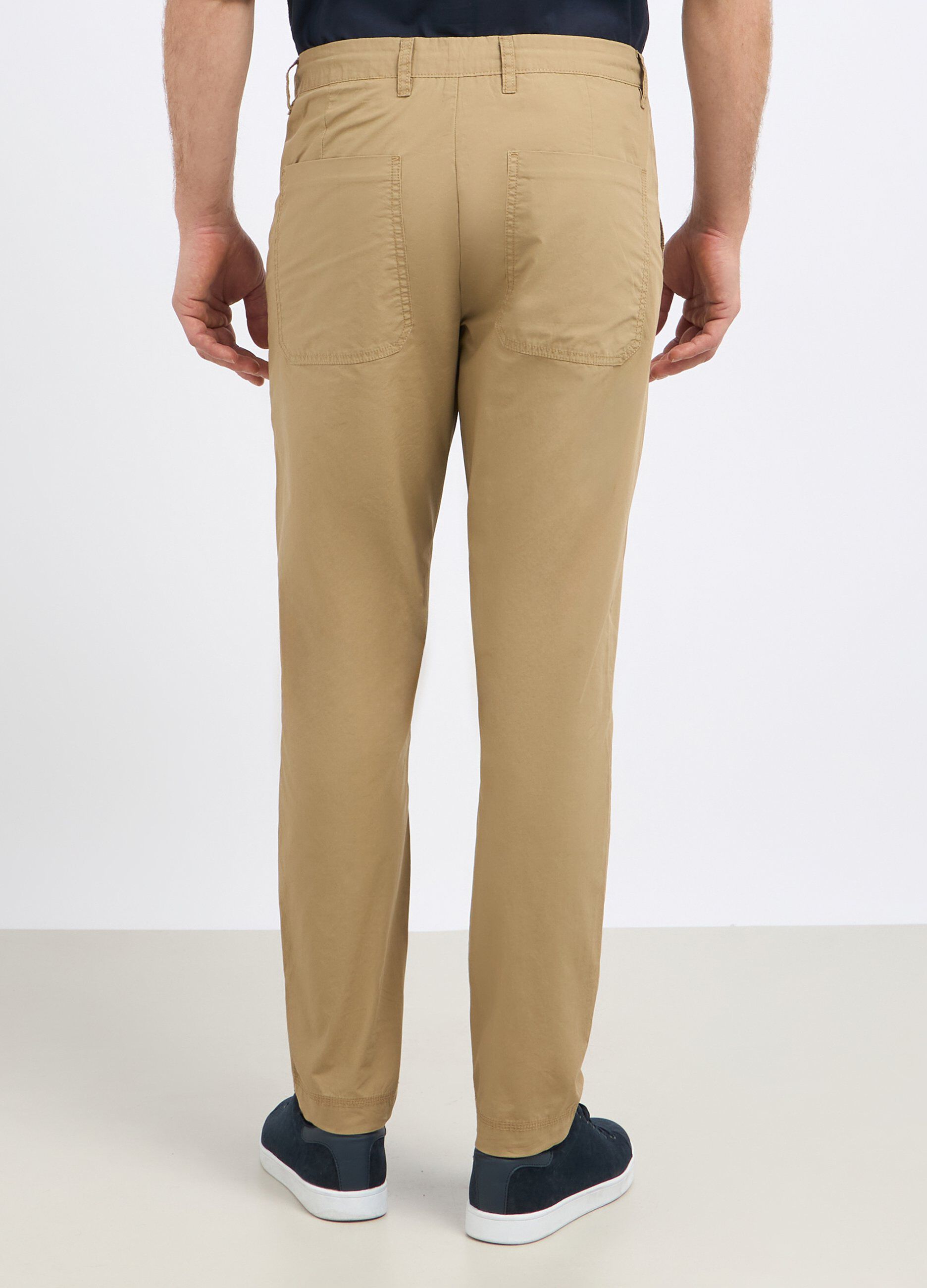 Pantaloni chino in puro cotone uomo_1