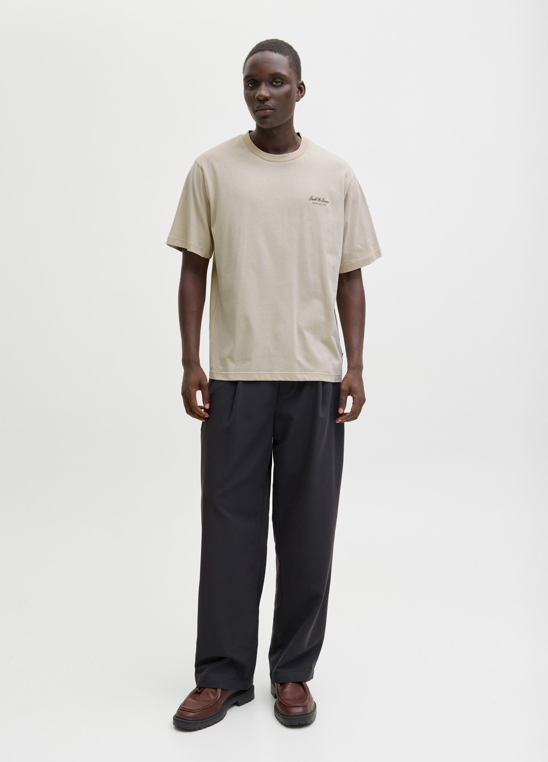 T-shirt loose fit con scritta uomo_2