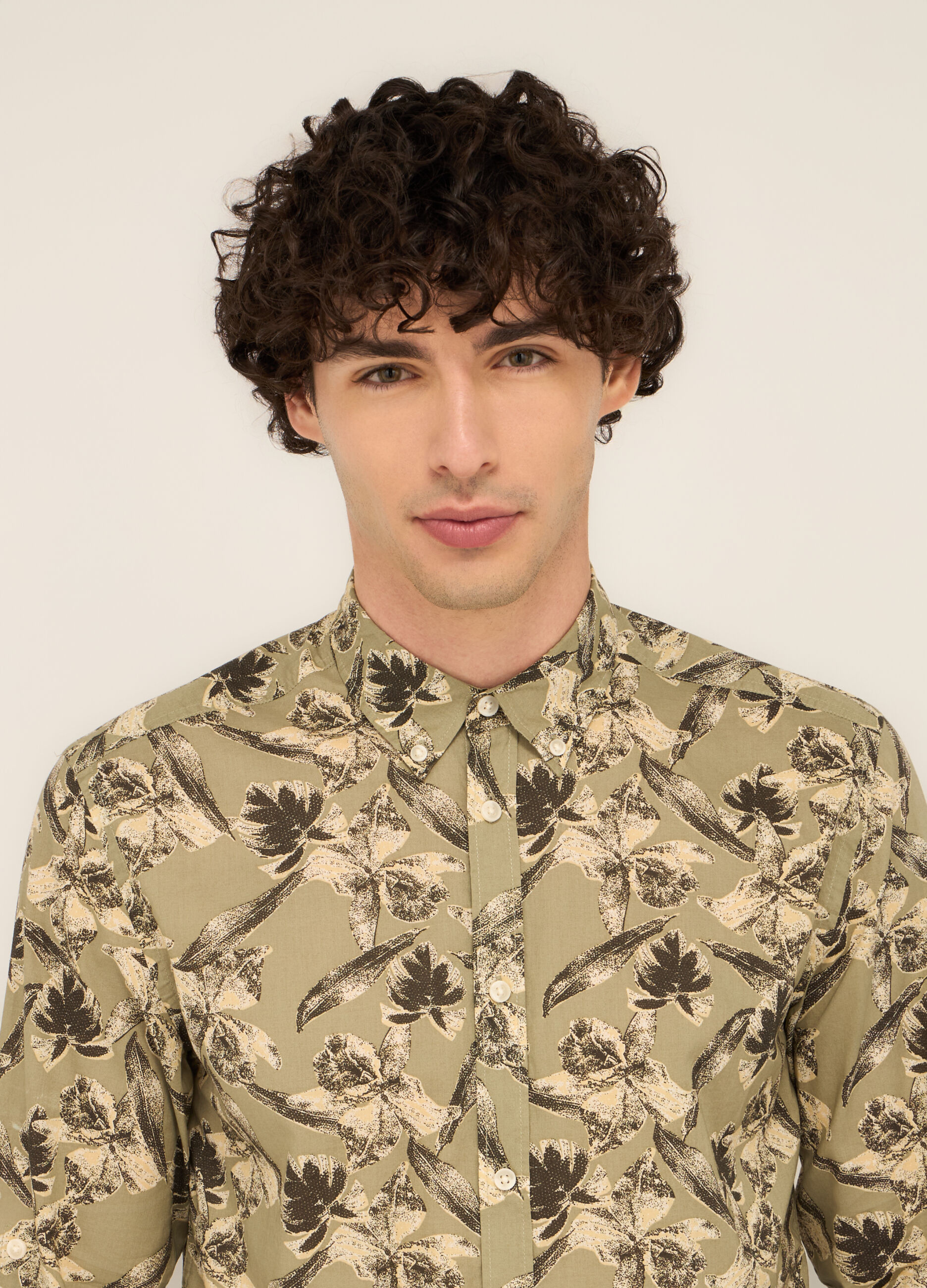 Camicia regular fit in cotone a fantasia uomo_2