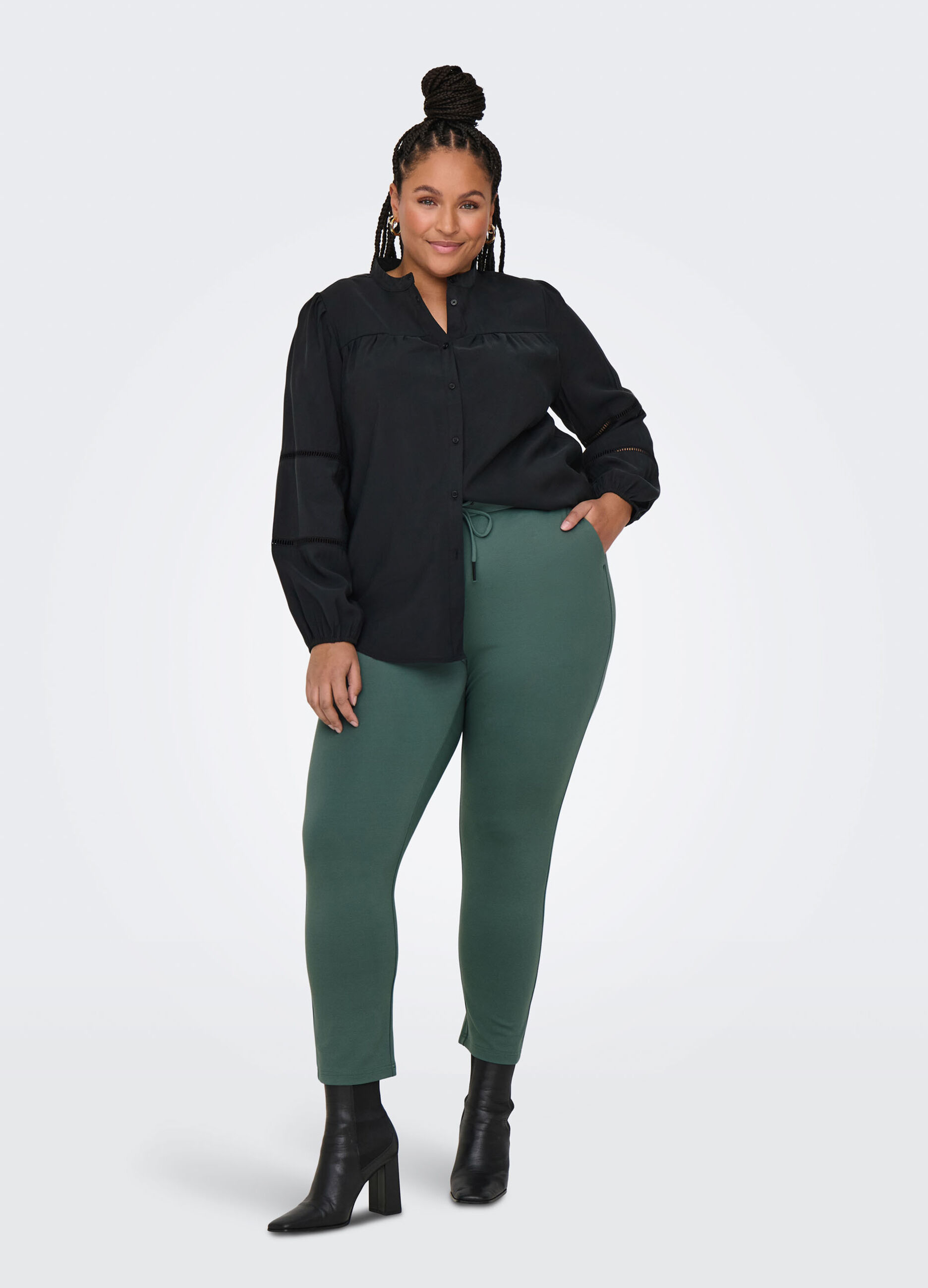 Pantaloni regular fit con coulisse_0