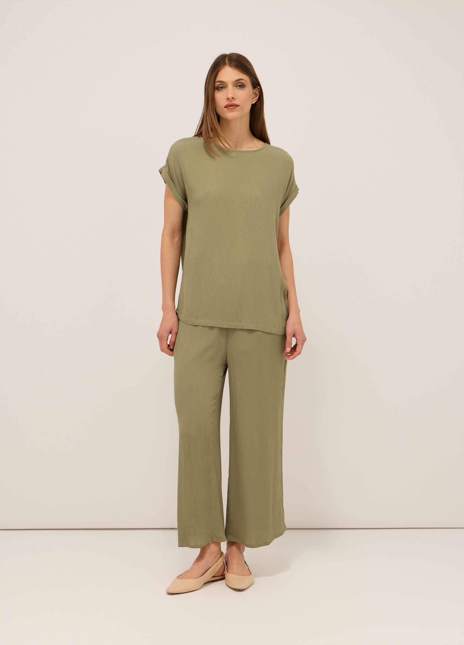 Pantaloni in pura viscosa creponne donna_0