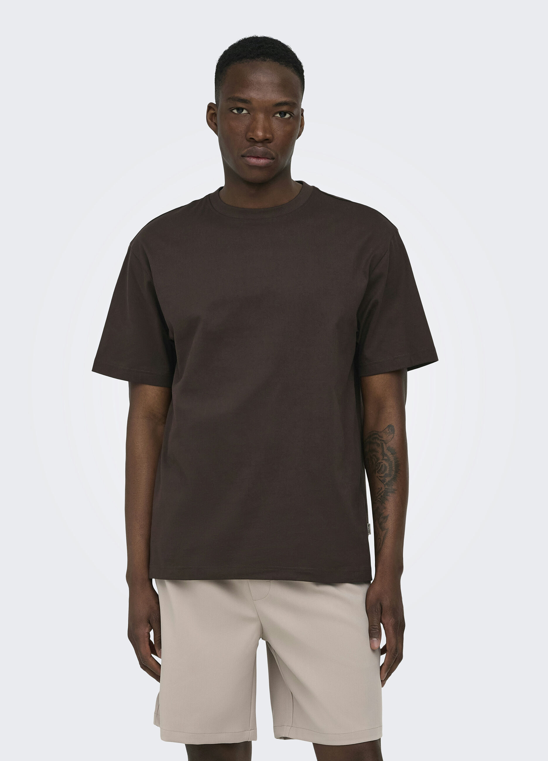 T-shirt girocollo tinta unita uomo_2