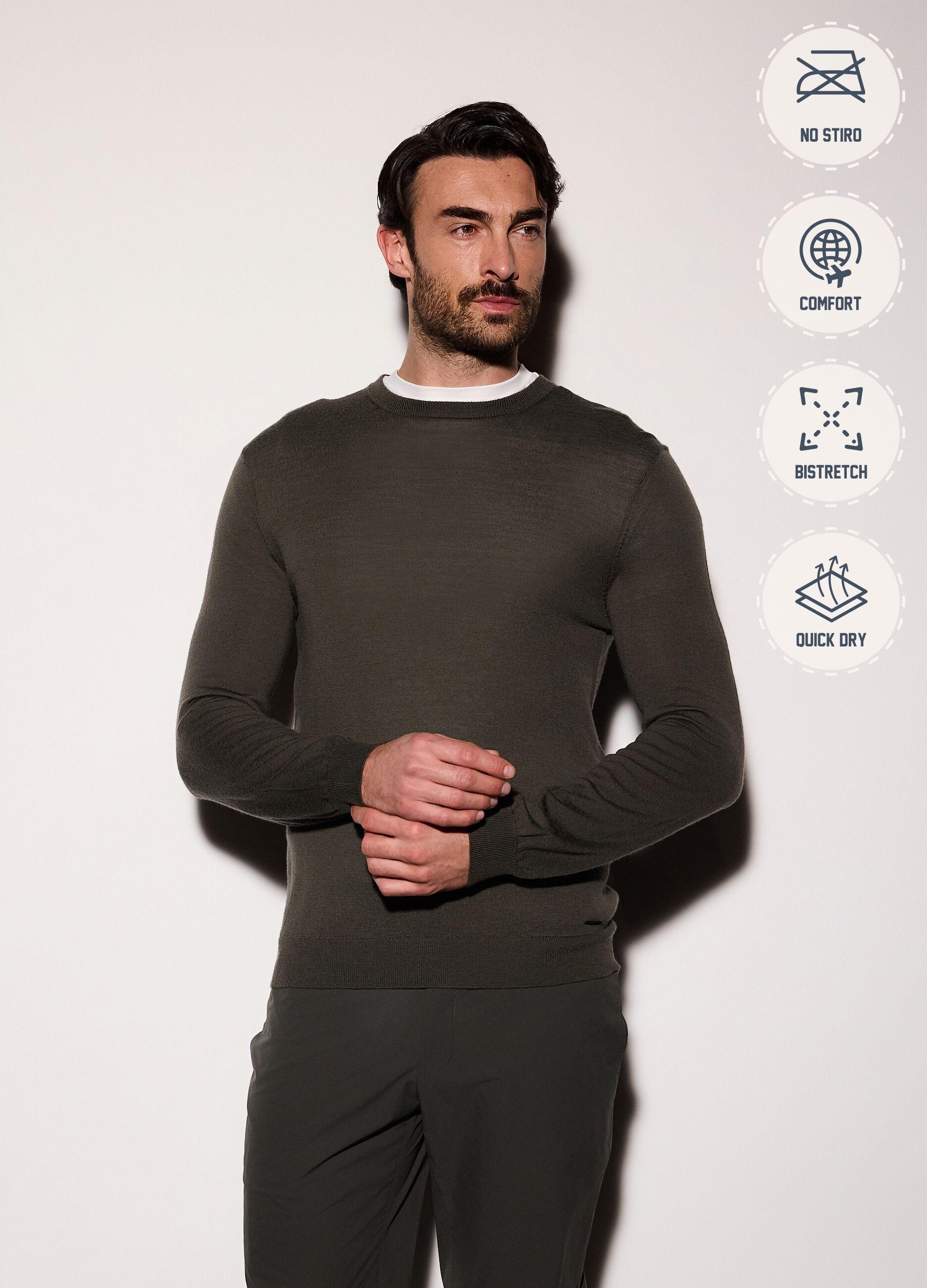 Maglione girocollo in lana merino uomo_0