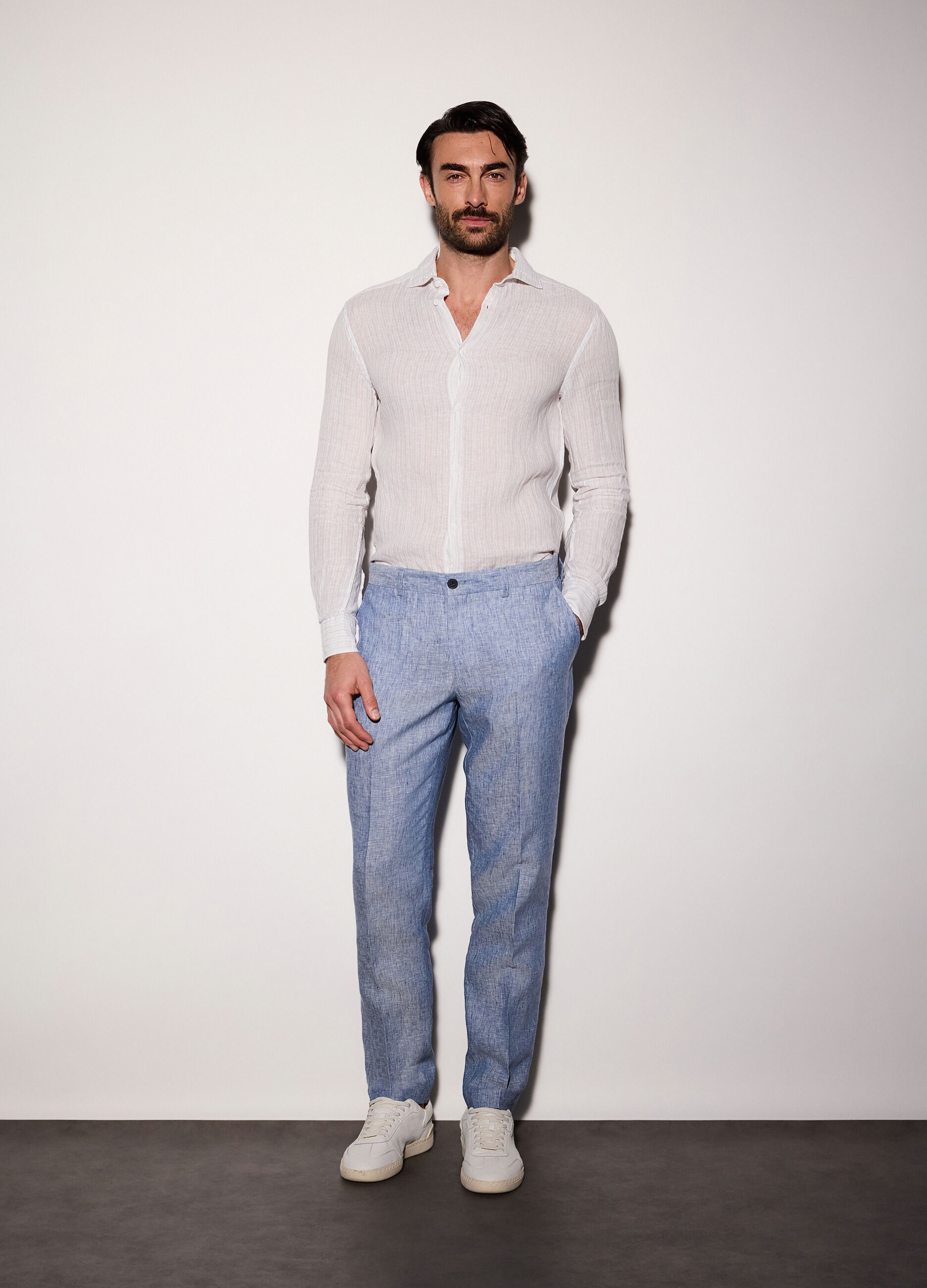 Pantaloni chino slim fit in lino uomo_0