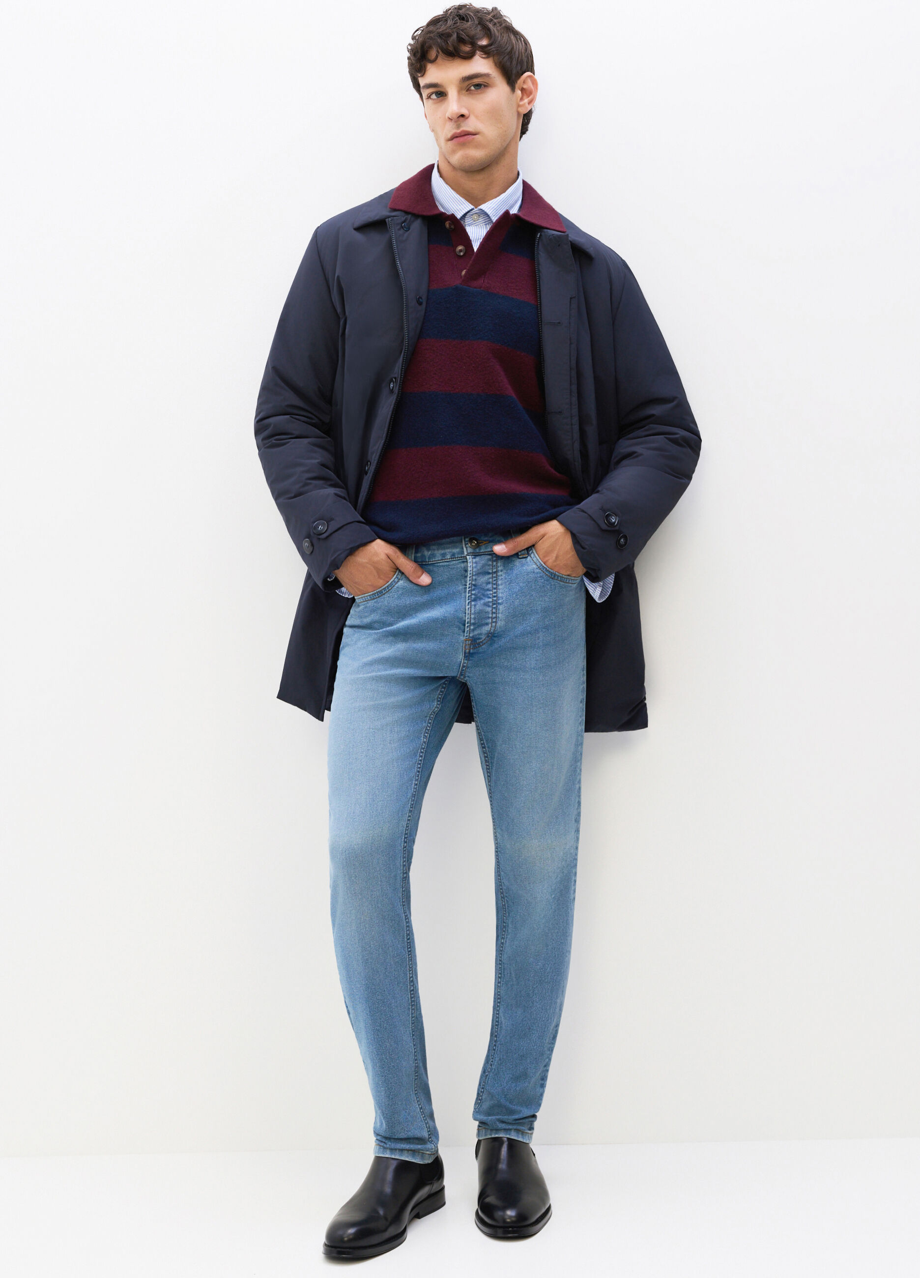 Jeans regular fit in denim di cotone lavato uomo_0