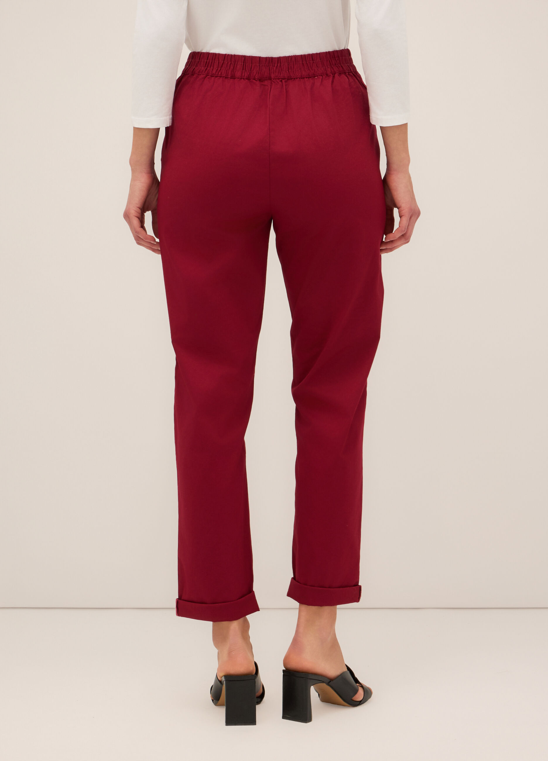 Pantaloni in twill di cotone stretch donna_1