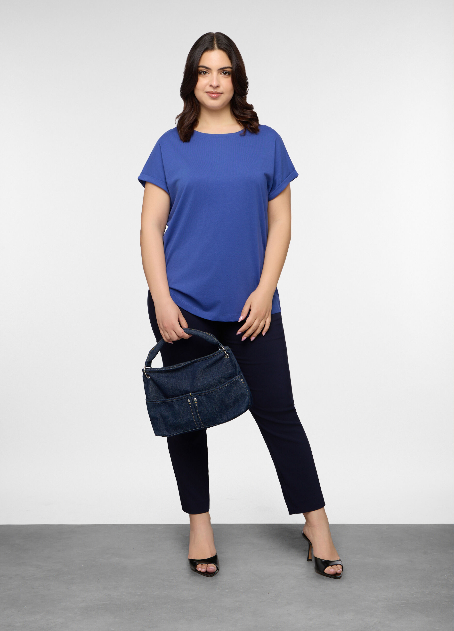 T-shirt girocollo donna curvy_0