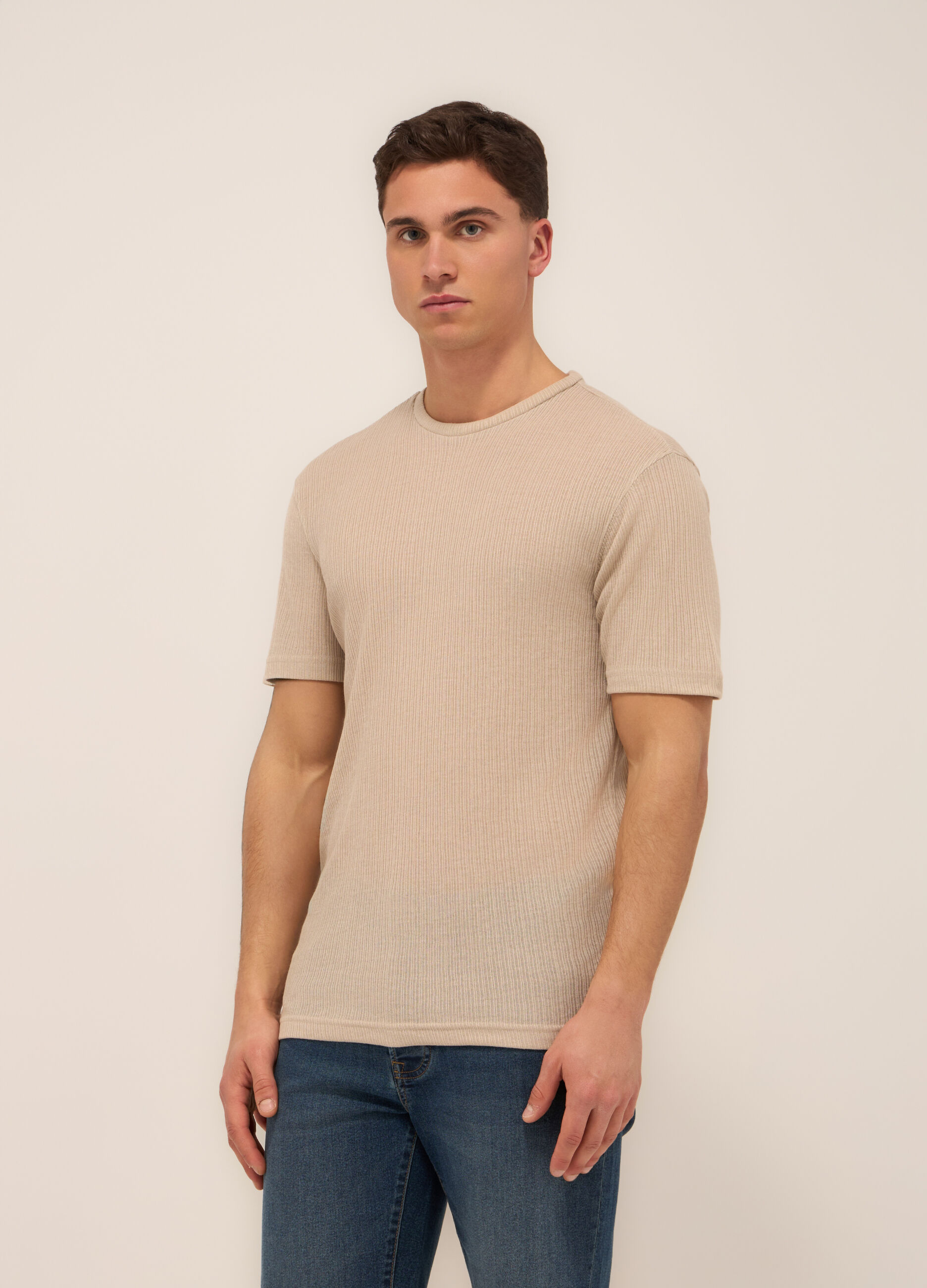 T-shirt girocollo a costine uomo_0