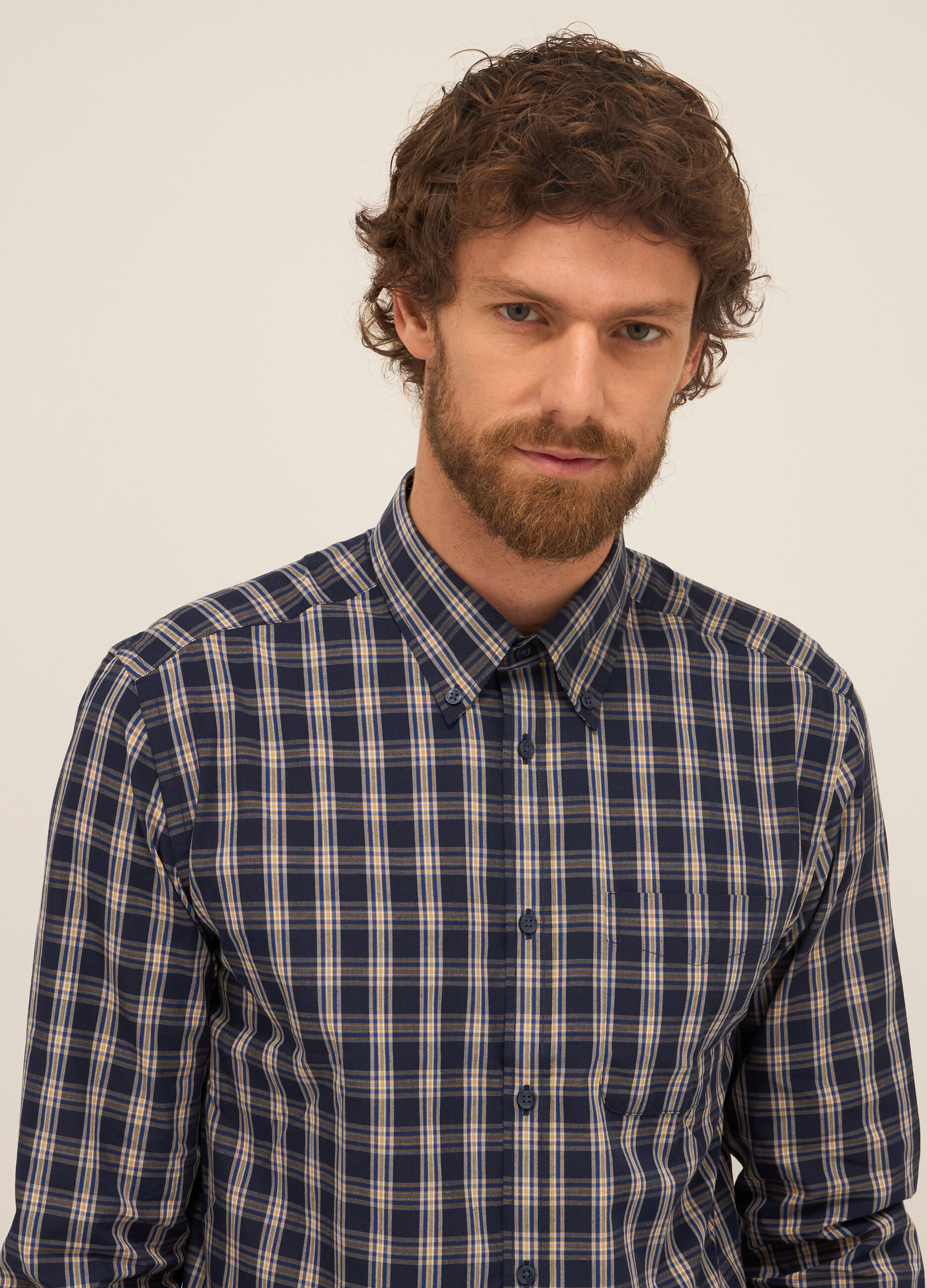 Camicia regular fit button-down in misto cotone uomo_2