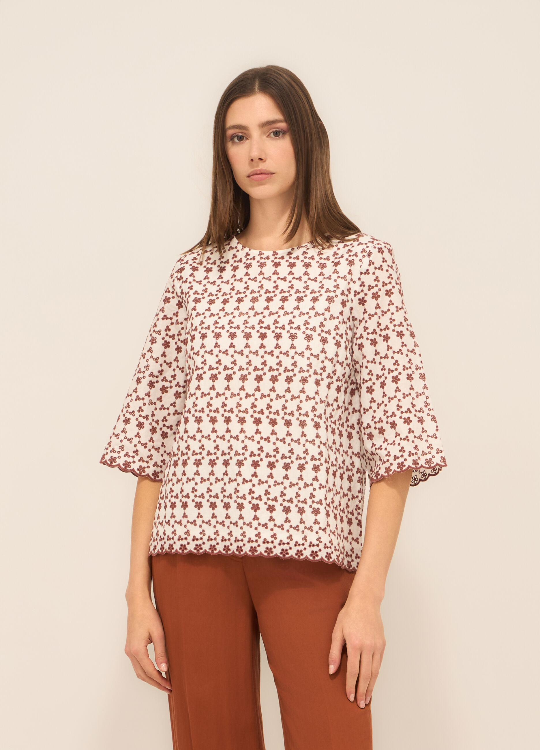 Blusa in puro cotone con ricami donna_0