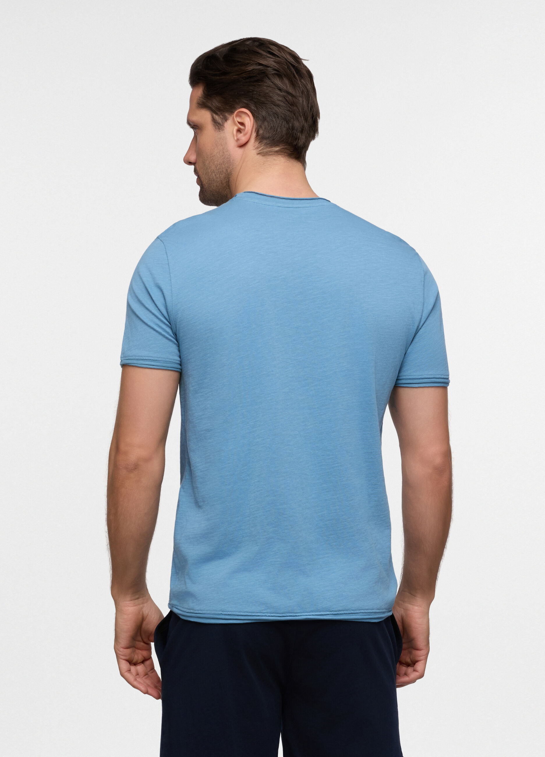 T-shirt in cotone con taschino uomo_1