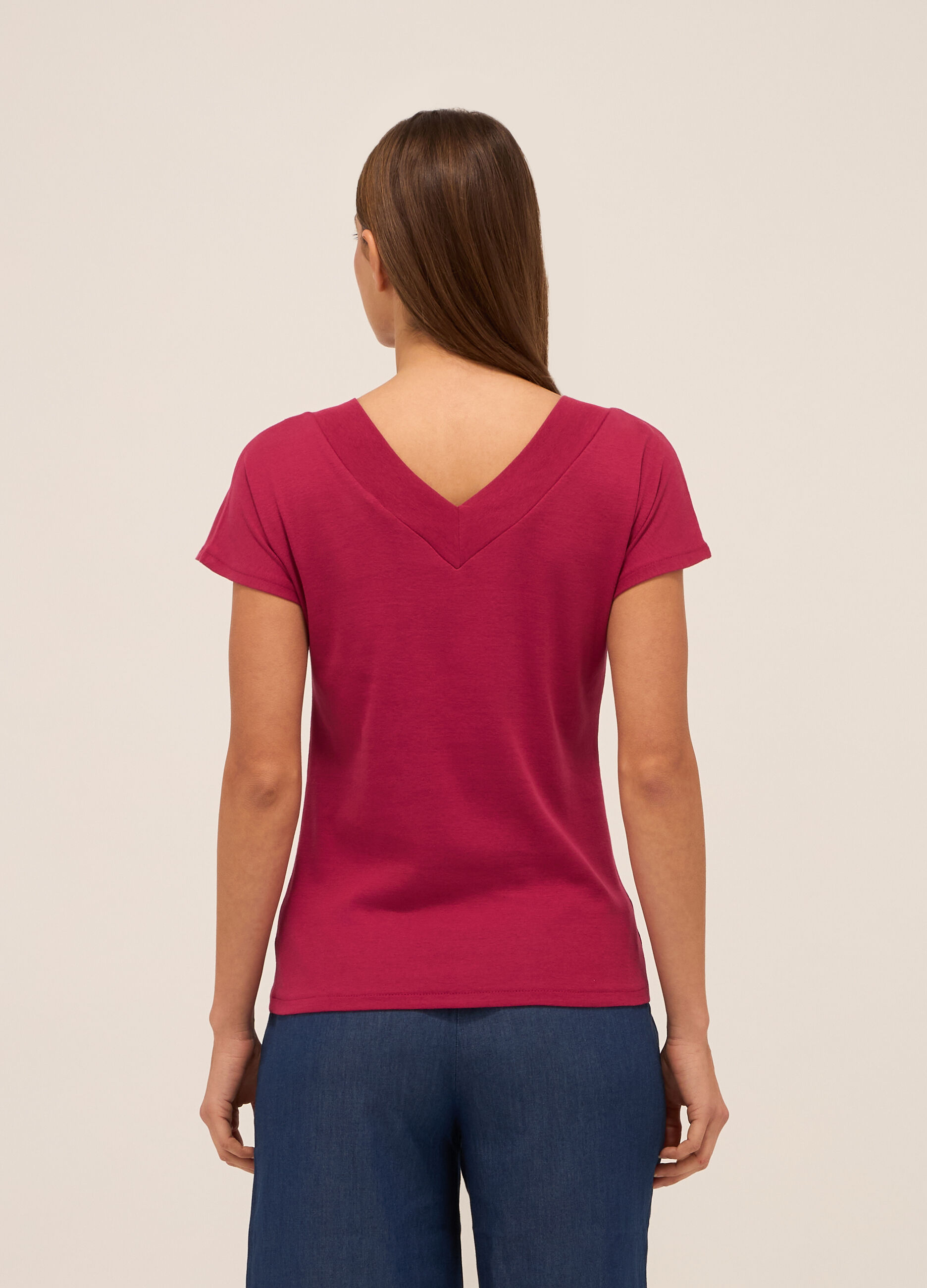 T-shirt in puro cotone con scollo a V donna_1