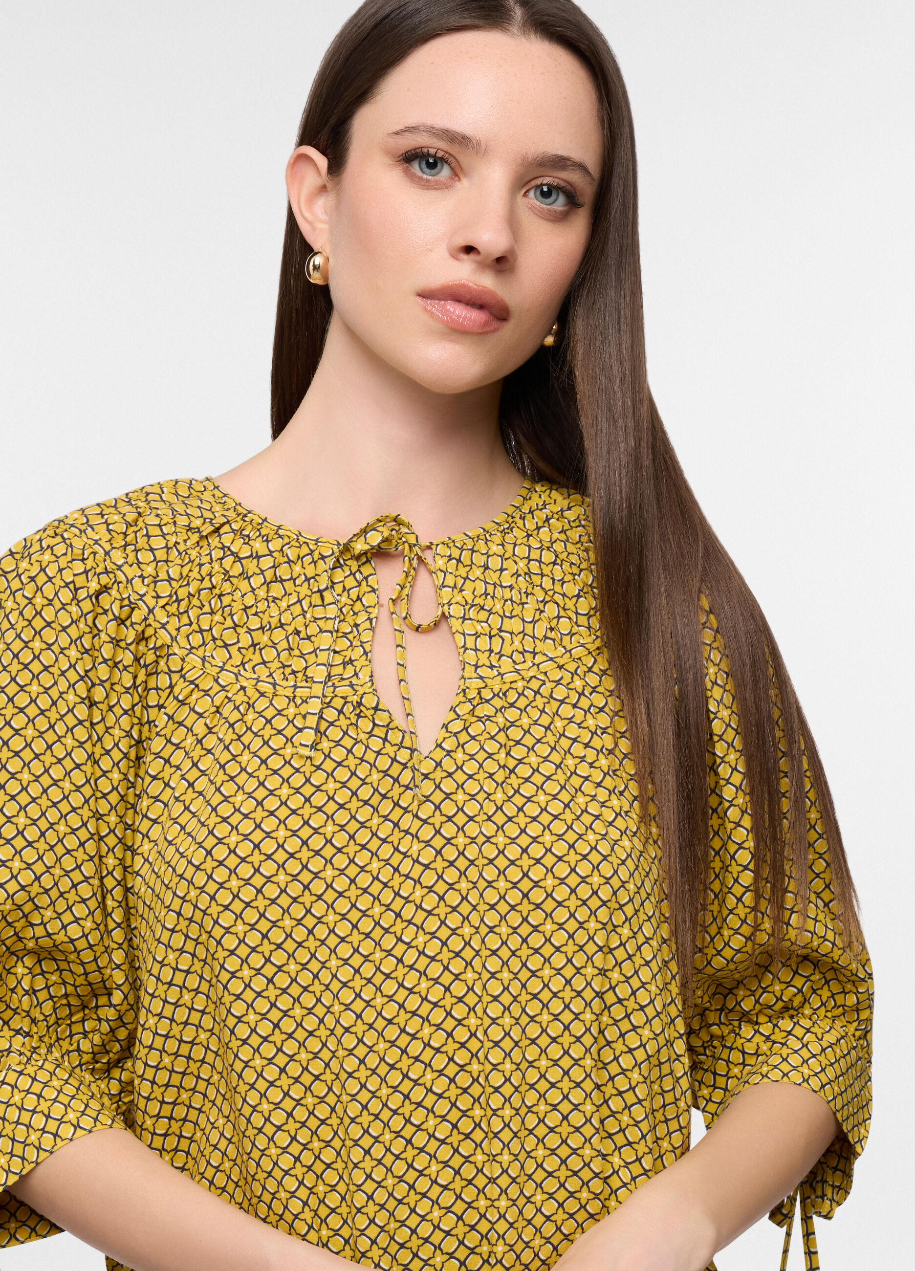 Blusa regular fit con scollo rotondo in pura viscosa donna_2