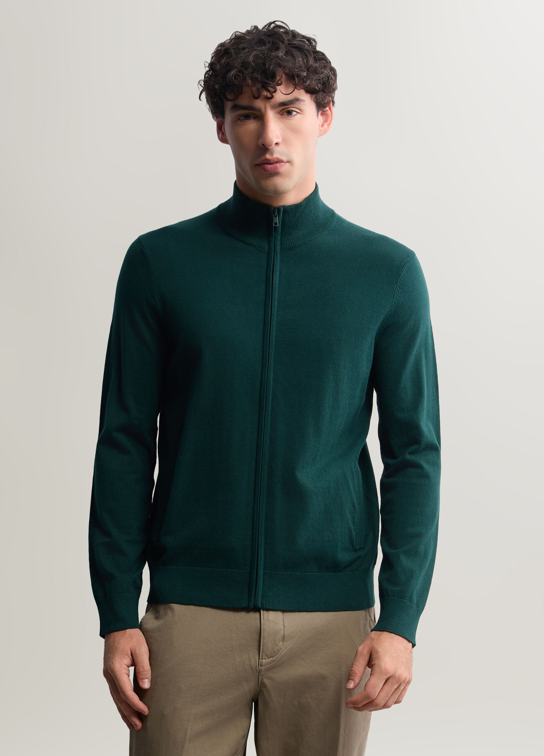 Cardigan in misto cotone con zip uomo_0