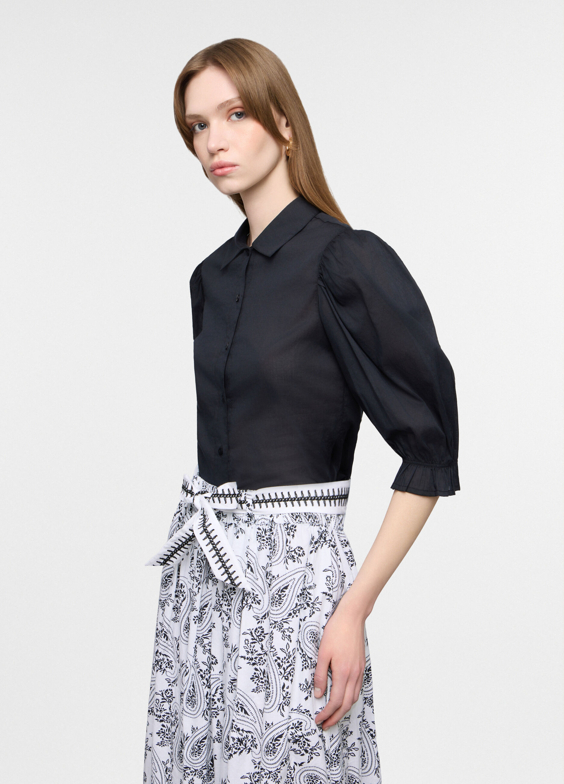 Camicia fit regular con collo classico in cotone voile donna_0