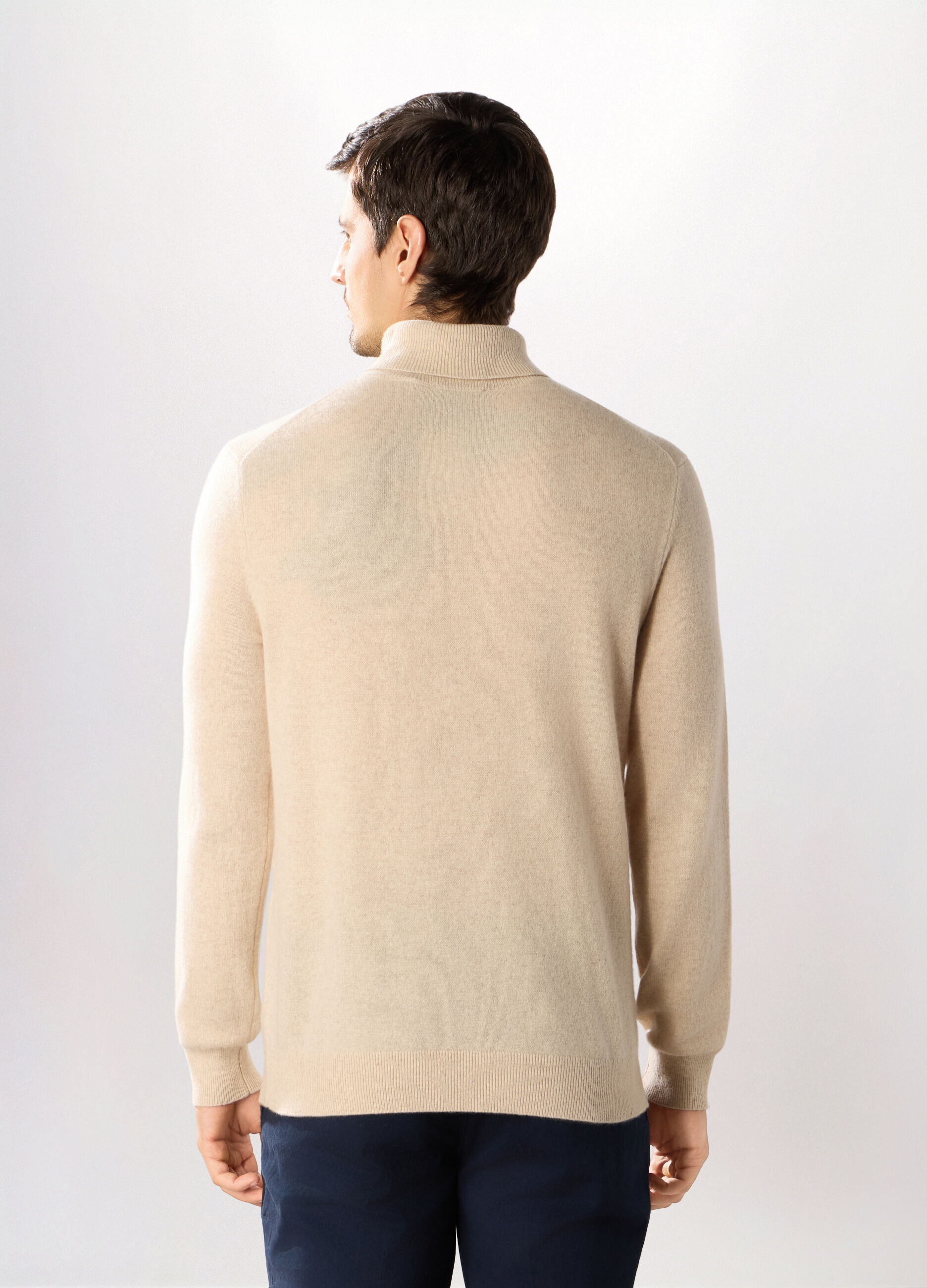 Maglione dolcevita in cashmere uomo_1